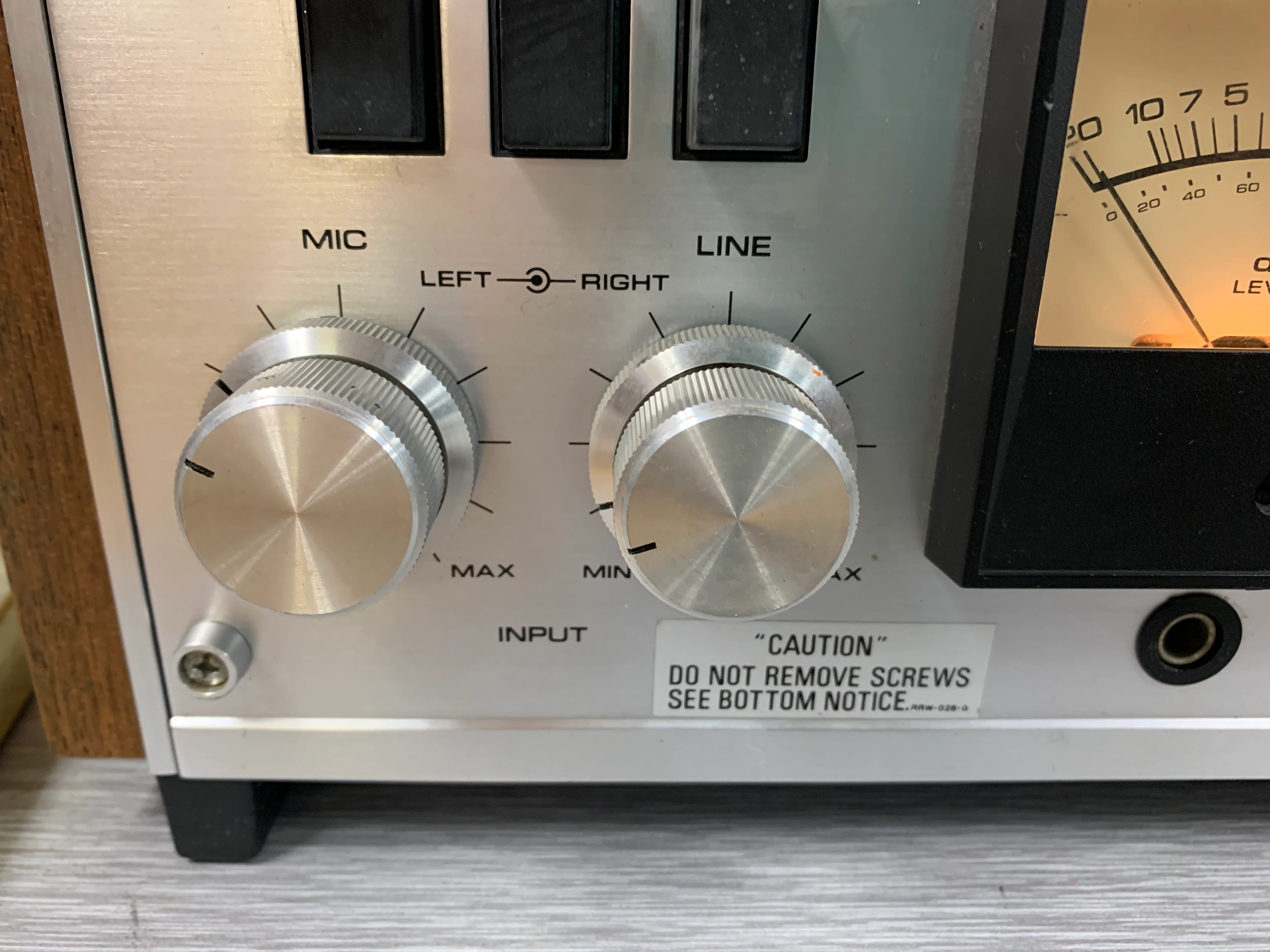 Pioneer RT-1020L Three Motor Three Head Stereo Tape Deck (1974-77) - Image 18