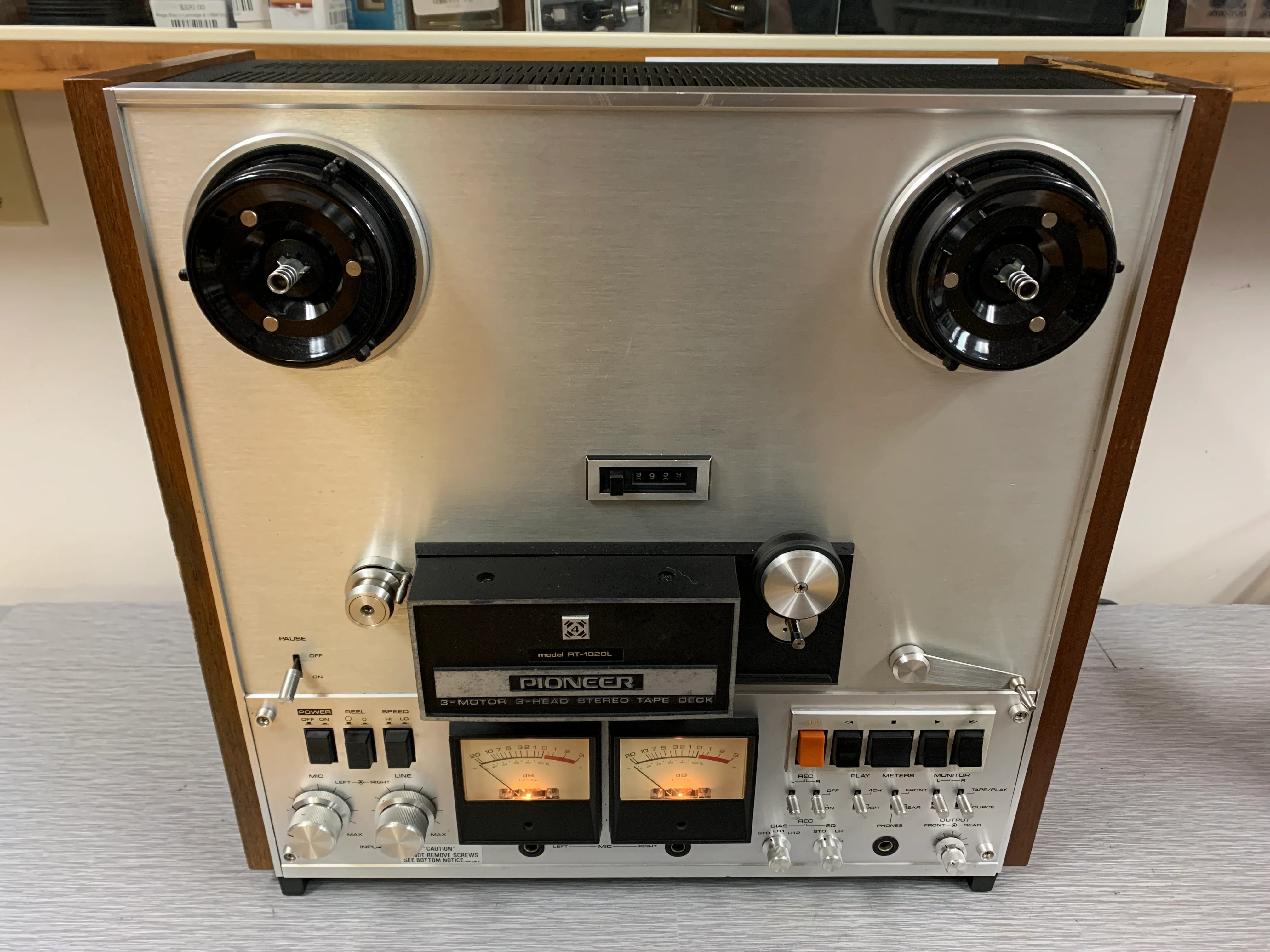 Pioneer RT-1020L Three Motor Three Head Stereo Tape Deck (1974-77) - Image 20