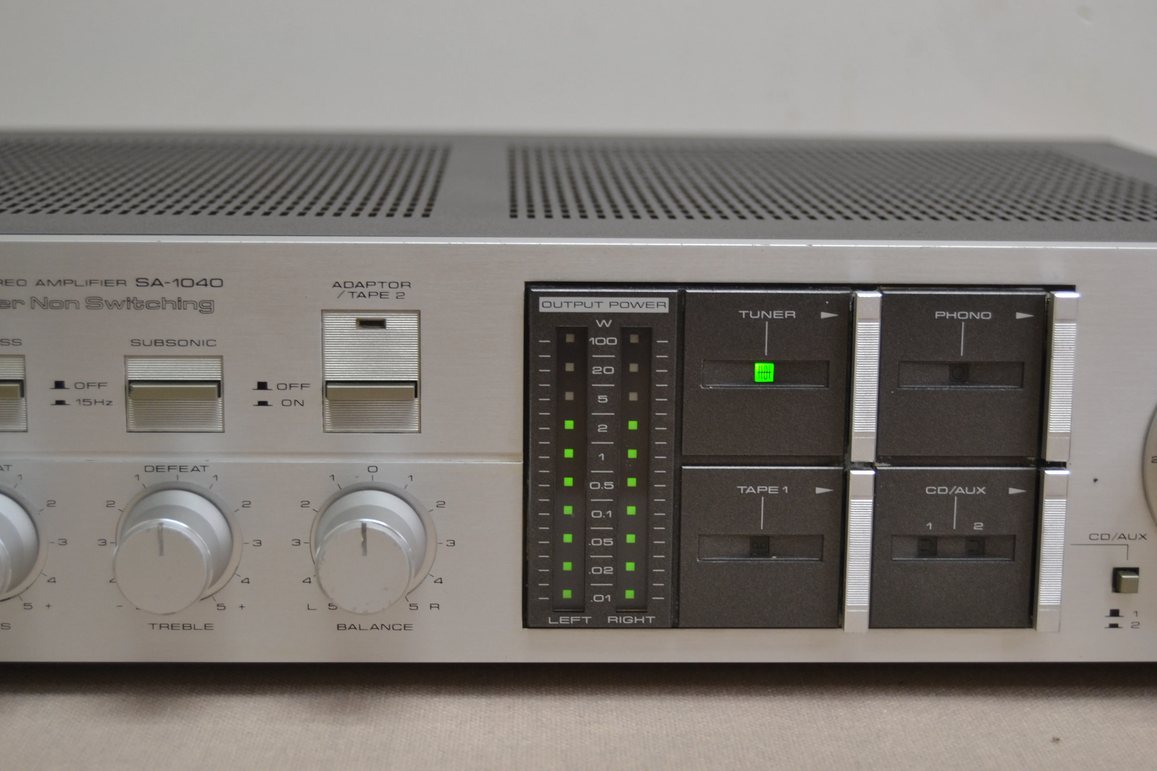 Pioneer SA-1040 Stereo Integrated Amplifier * 100W RMS * 1983 - Image 3