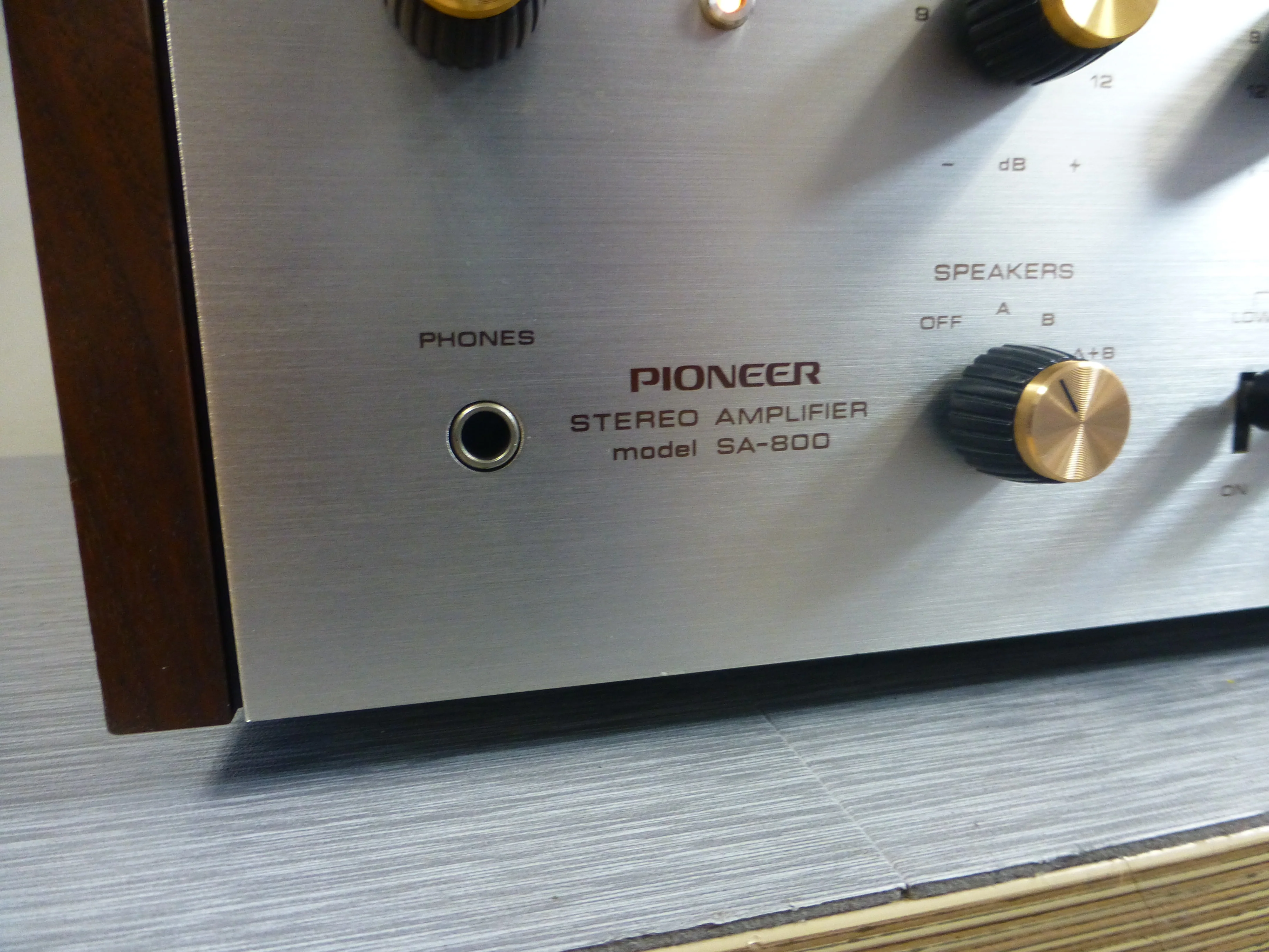 Pioneer SA-800 Integrated Amplifier * TX 800 Tuner - Image 11