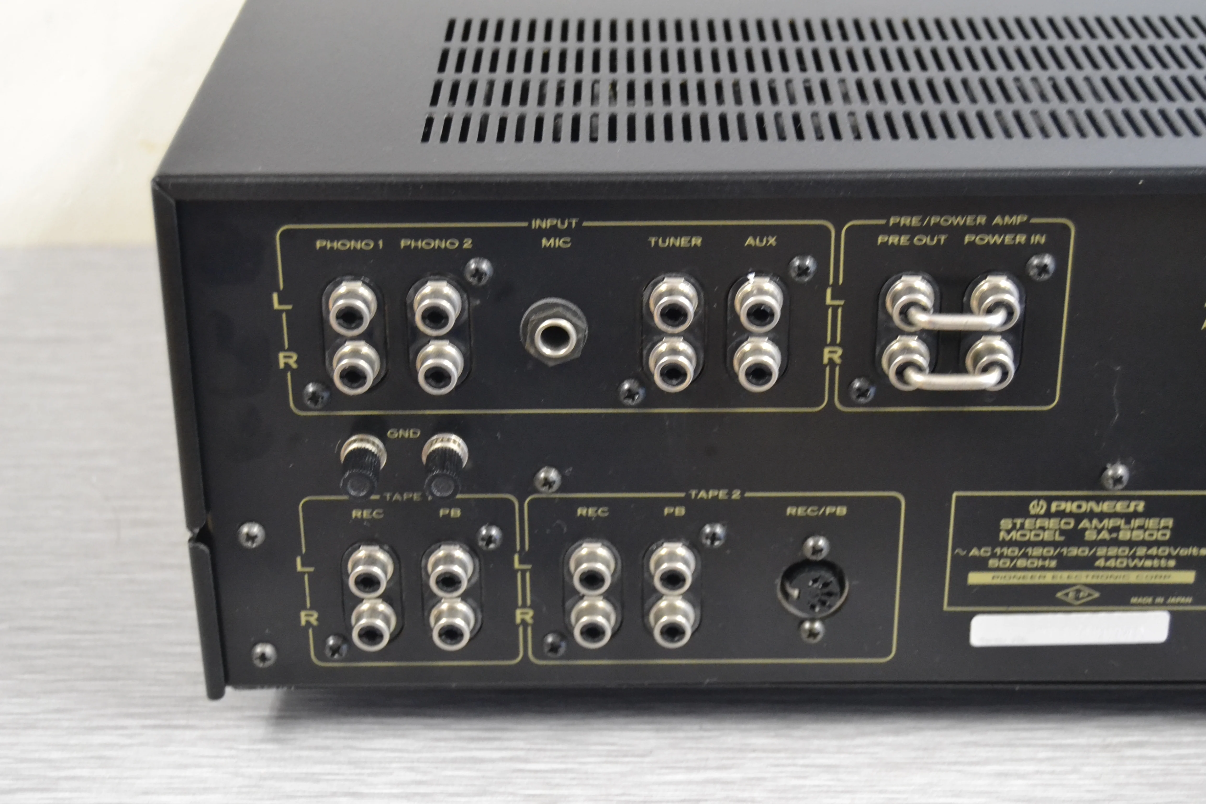 Pioneer SA-8500 Integrated Amplifier - Image 12