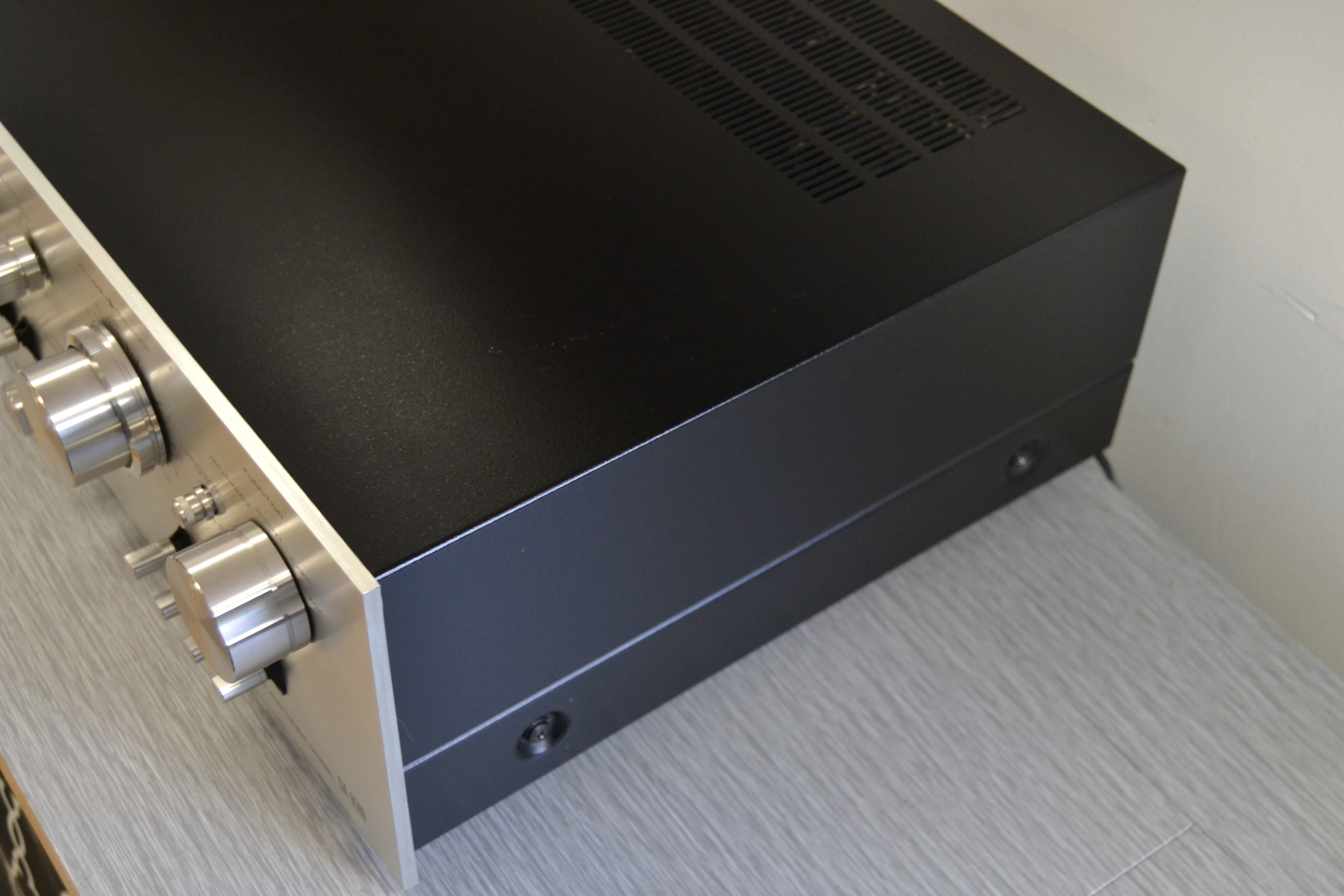 Pioneer SA-8500 Integrated Amplifier - Image 7