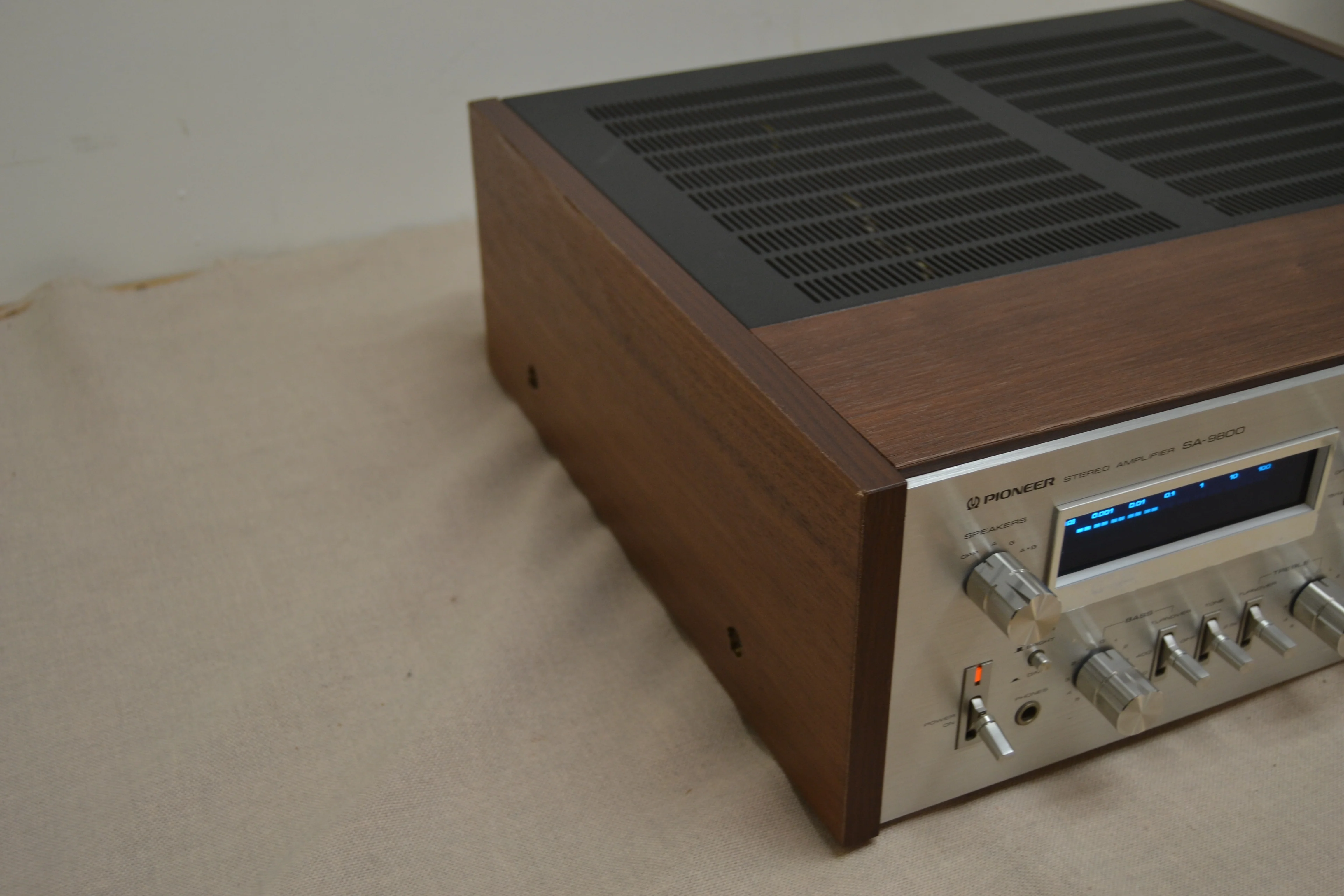Pioneer SA-9800 Stereo Integrated Amplifier * FULLY RECAPPED * Perfect !! - Image 11