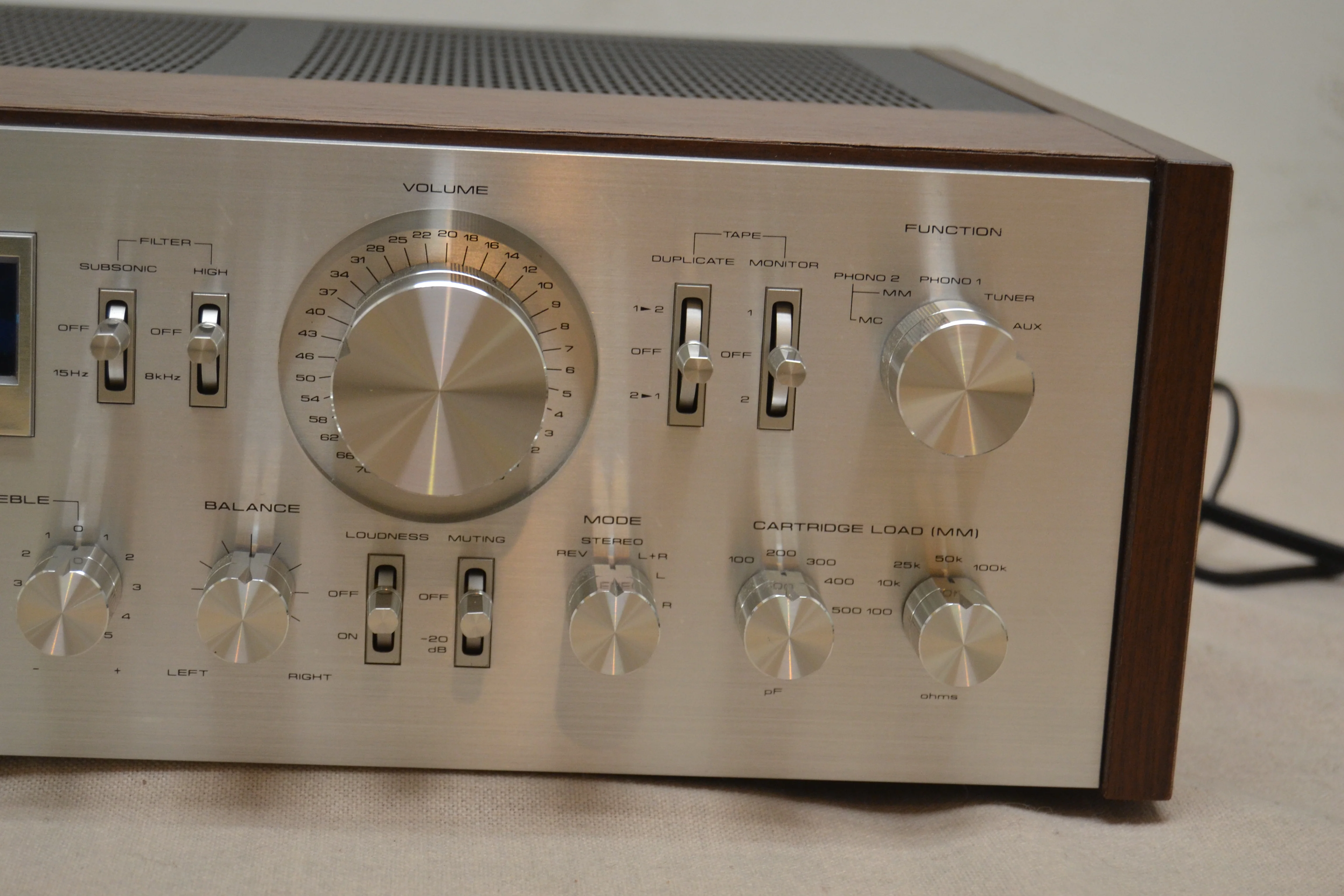 Pioneer SA-9800 Stereo Integrated Amplifier * FULLY RECAPPED * Perfect !! - Image 4