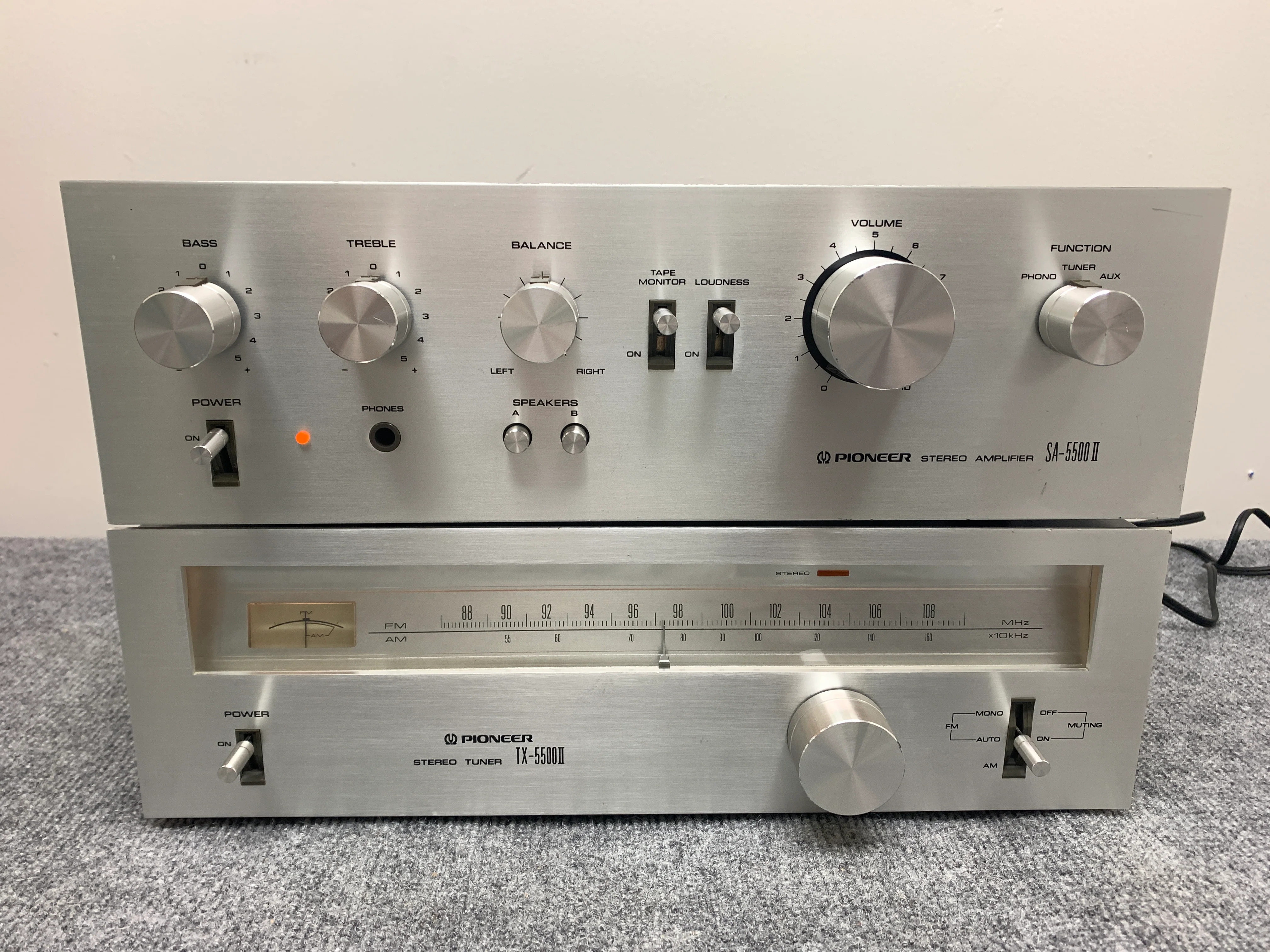 Pioneer Set - SA5500 MKII Int Amp & TX5500II Tuner * $100 USA Flat Ship - Image 2