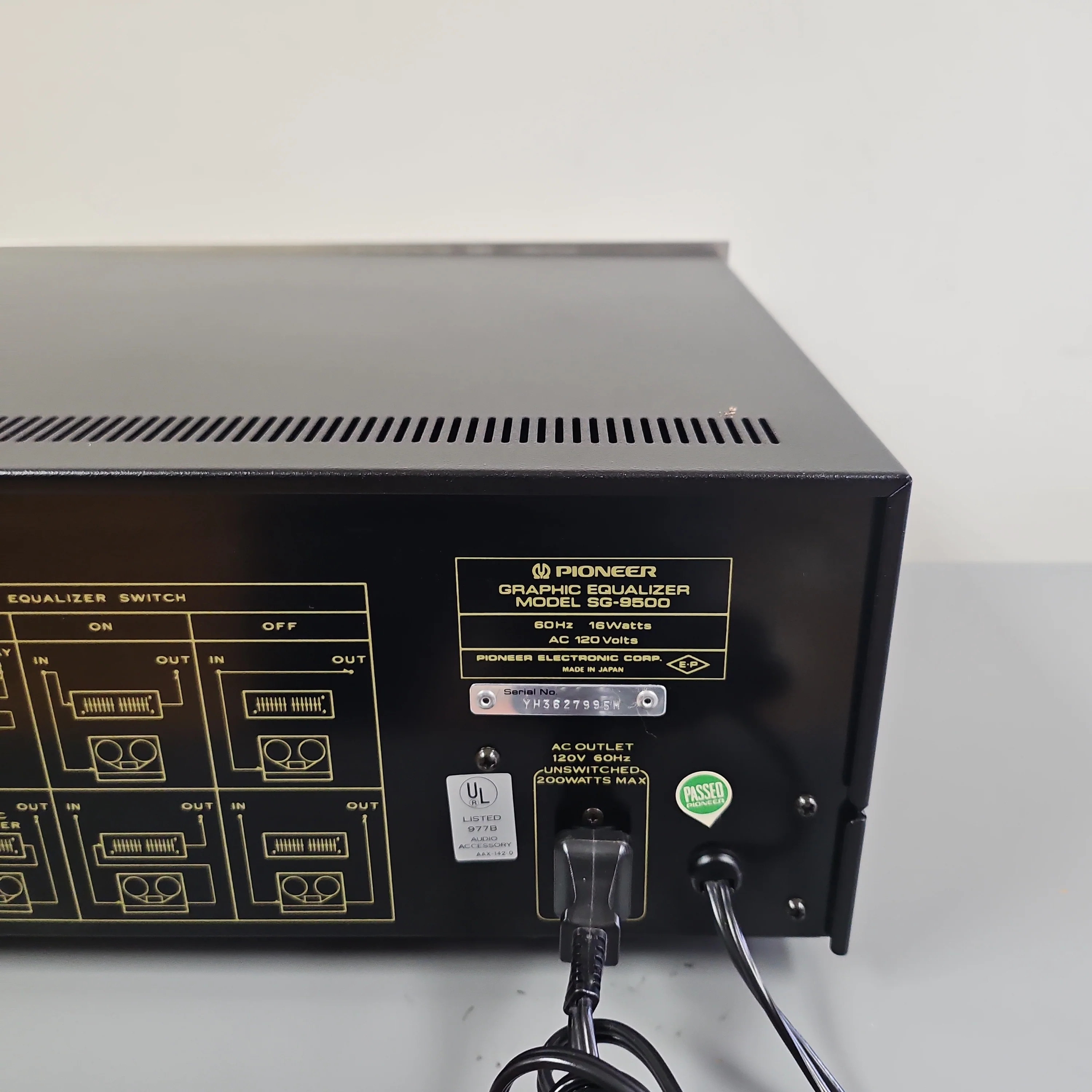 Pioneer SG-9500 Graphic Equalizer - Image 14