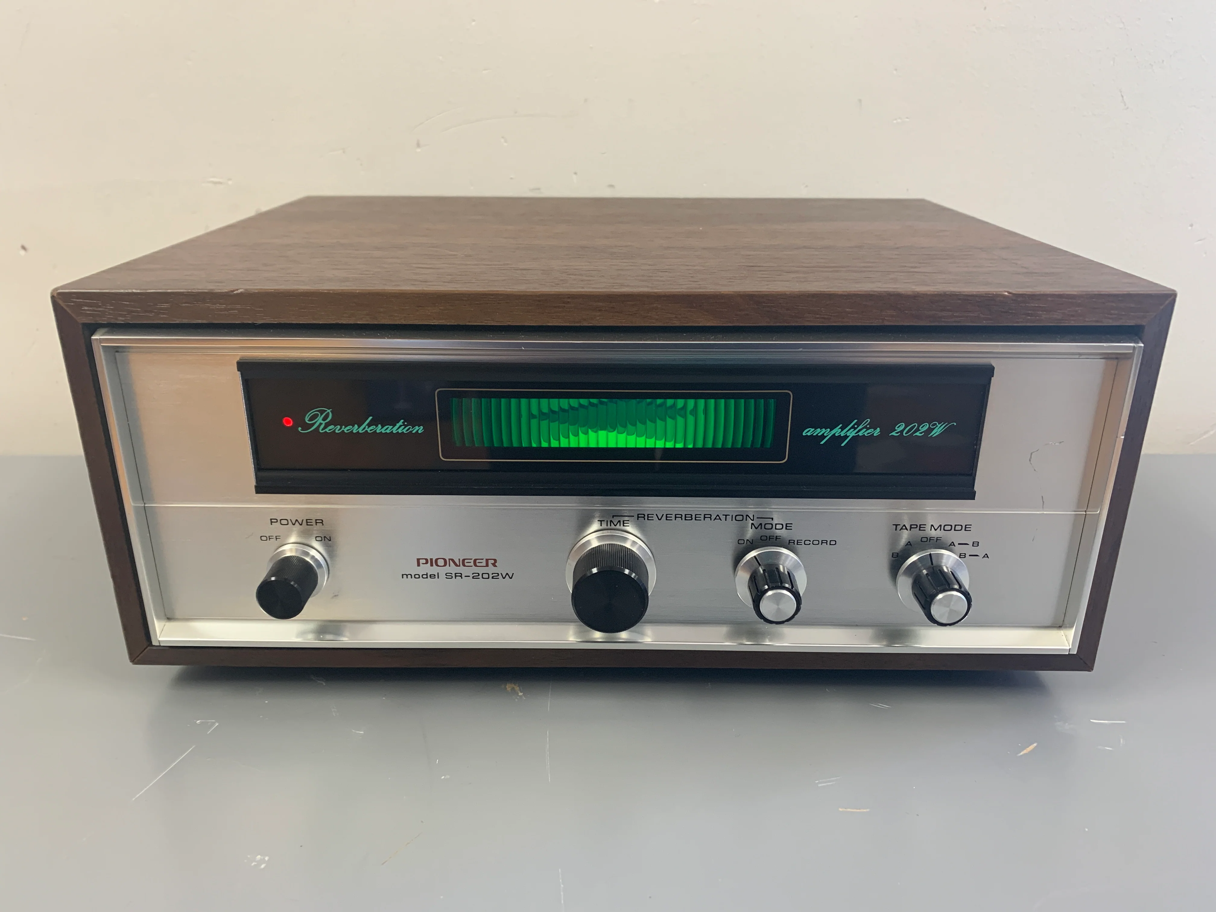 Pioneer SR-202W Reverberation Amplifier