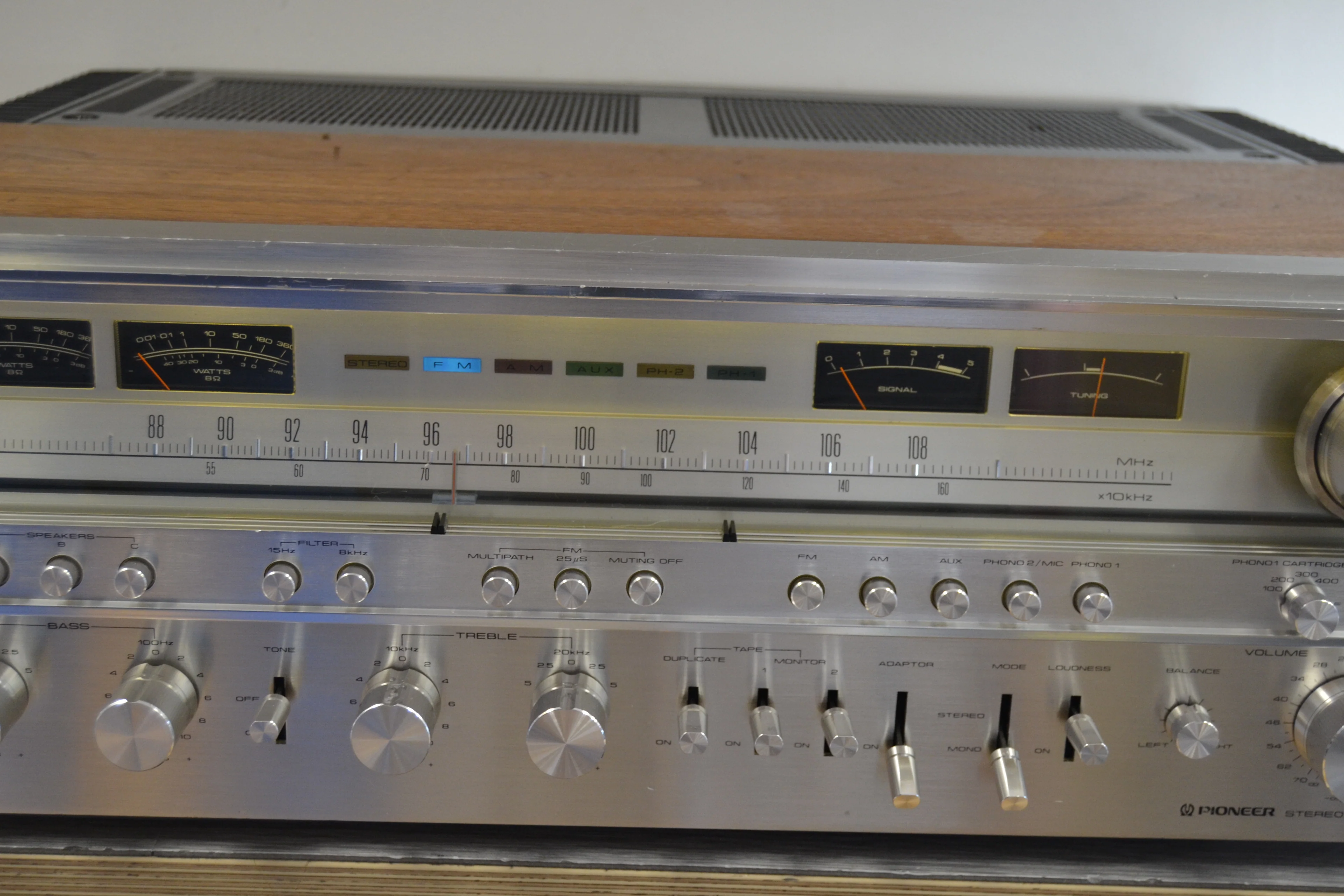 Pioneer SX-1280 Stereo Receiver * Recapped * Power Amp Rebuilt * 185W RMS - Image 3