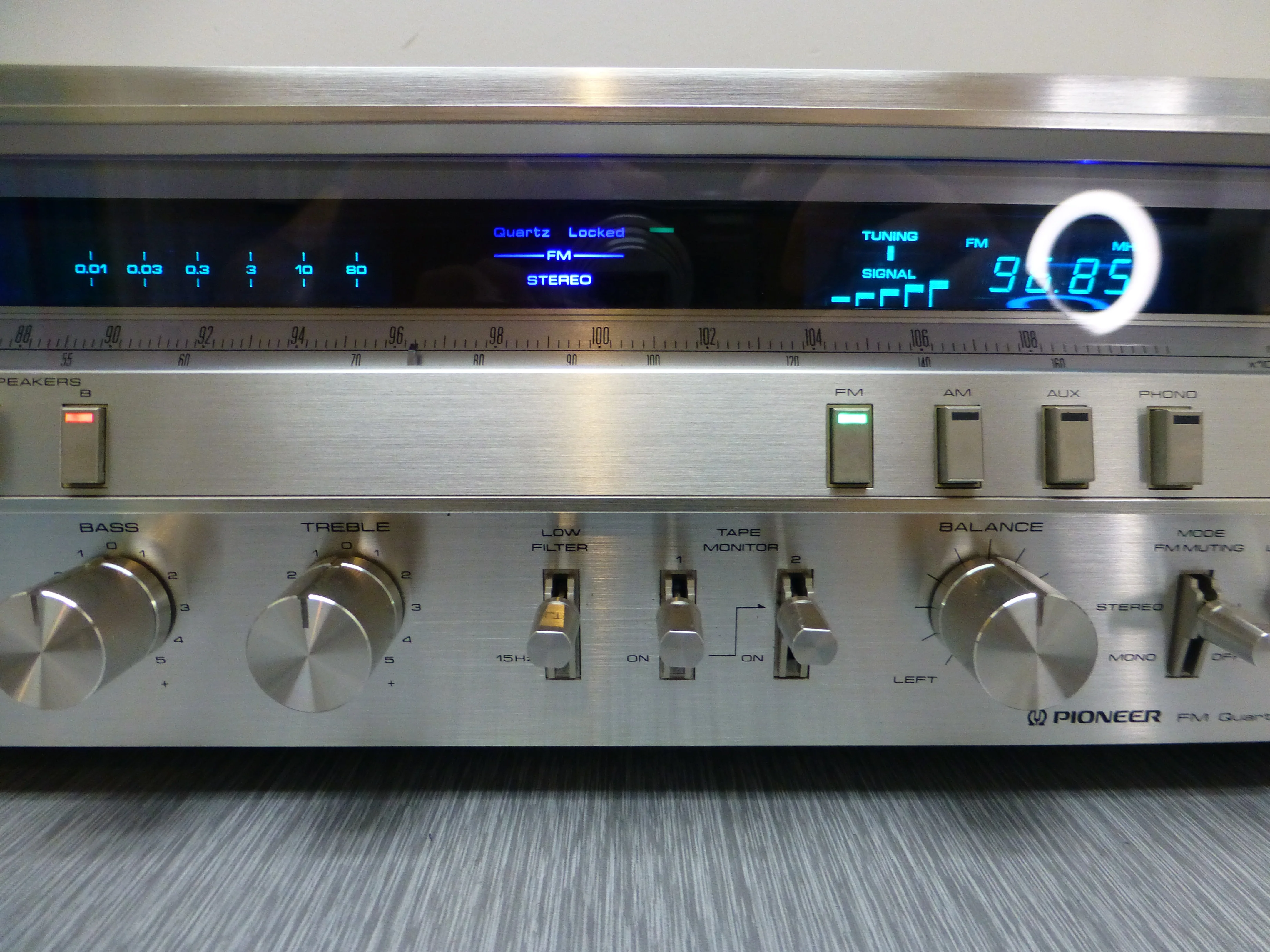 Pioneer SX-3700  AM/FM Stereo Receiver (1980-81) * 45W RMS - Image 4