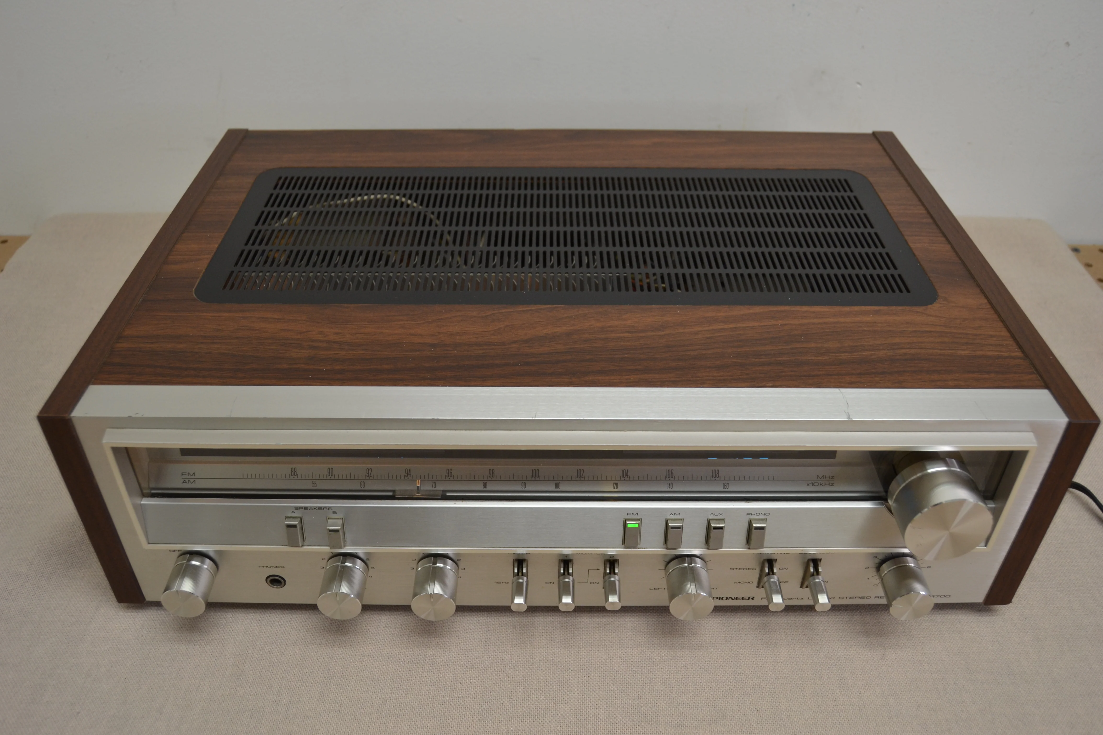 Pioneer SX-3700 Stereo Receiver * 45W RMS * 1980 - Image 6