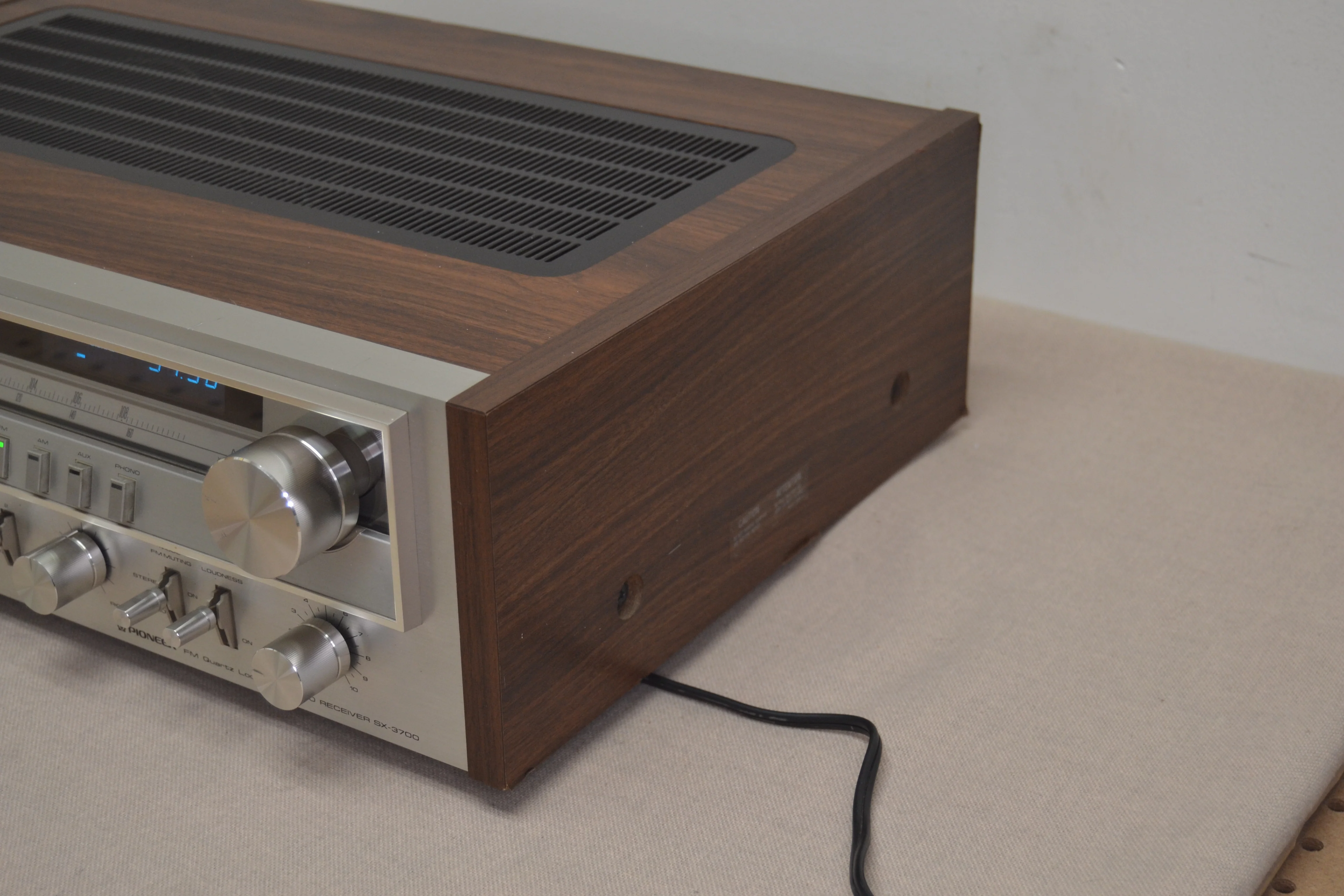 Pioneer SX-3700 Stereo Receiver * 45W RMS * 1980 - Image 7