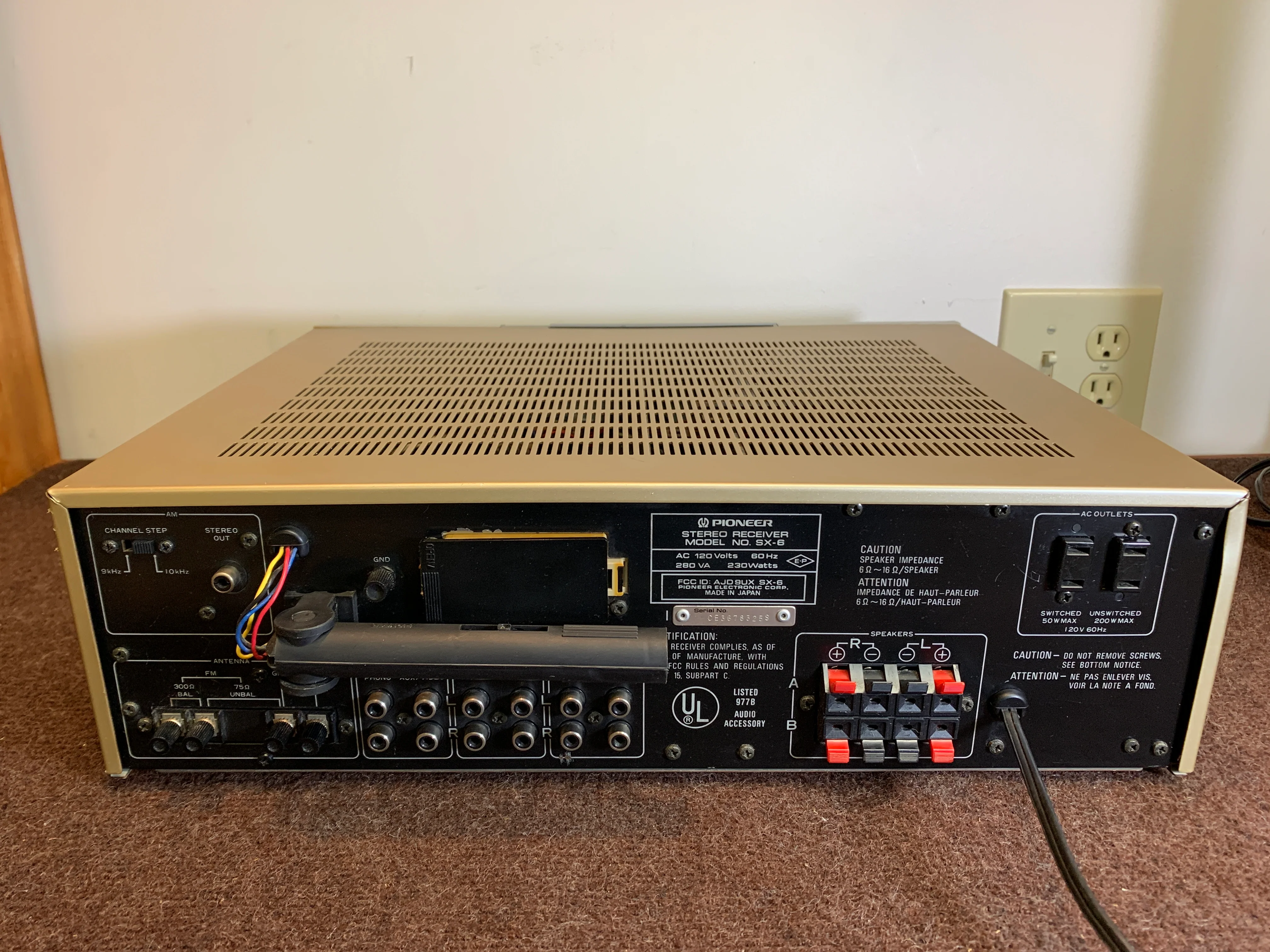 Pioneer SX-6  Computer Controlled Stereo Receiver (1981) * 45W RMS - Image 10