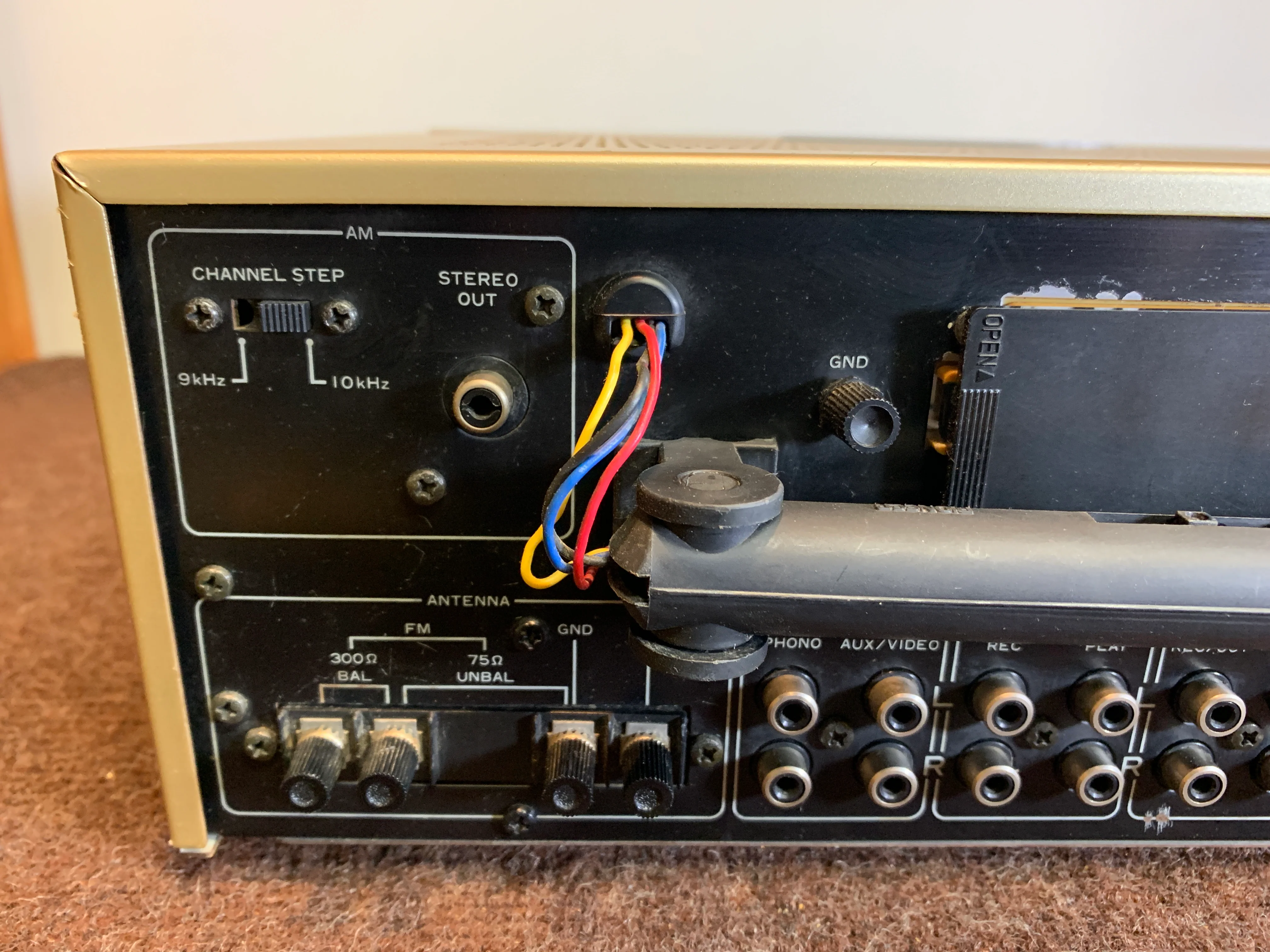 Pioneer SX-6  Computer Controlled Stereo Receiver (1981) * 45W RMS - Image 11