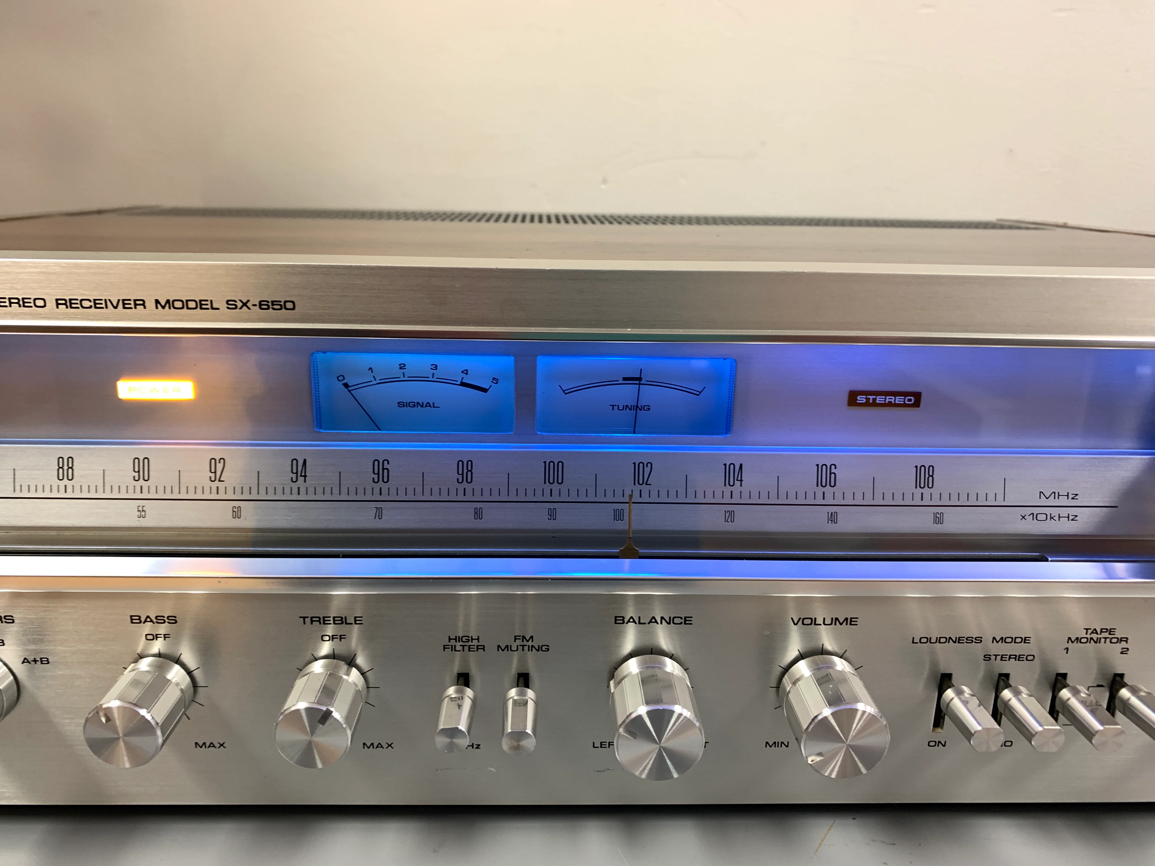 Pioneer SX-650 Stereo Receiver - Image 3