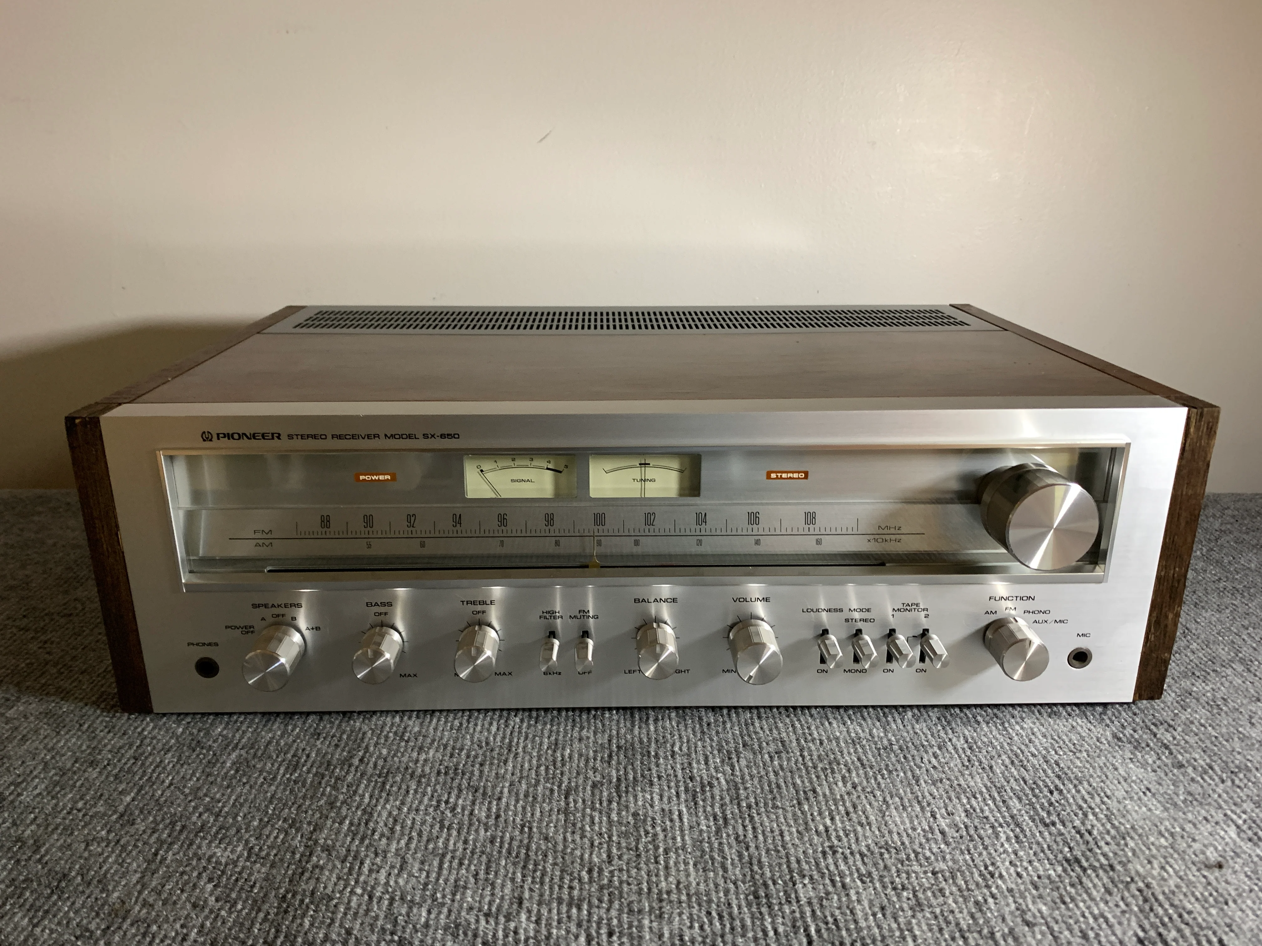 Pioneer SX-650 Stereo Receiver * Fully Serviced * Led Upgrade - Image 9