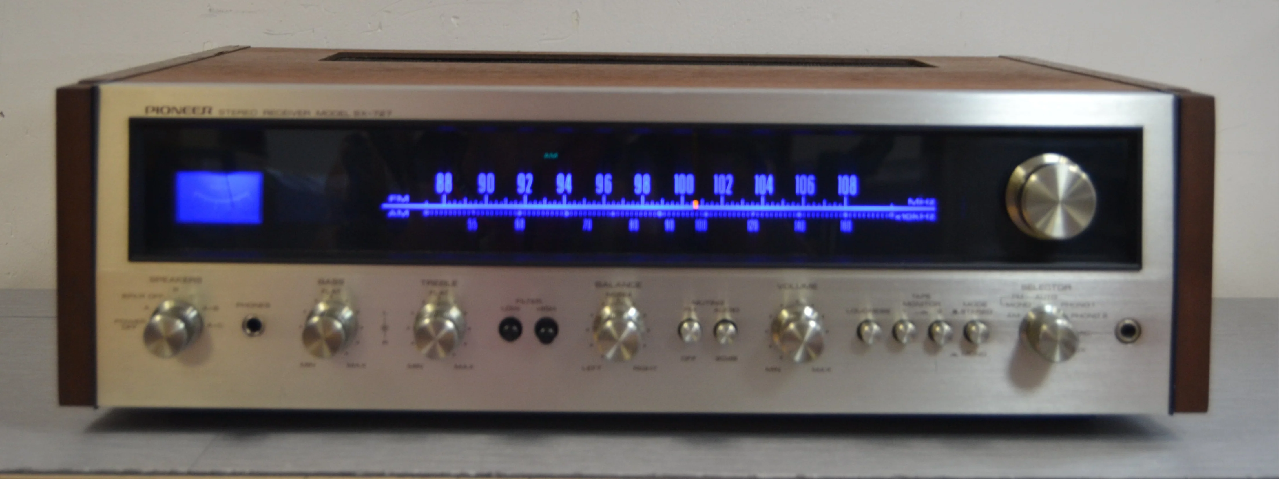 Pioneer SX-727 Stereo Receiver * 37W RMS * 1972