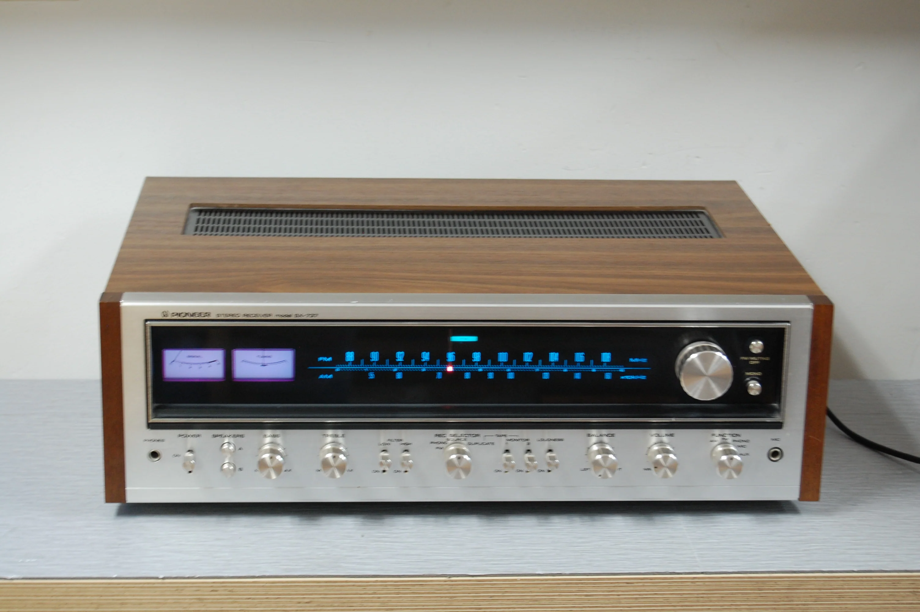 Pioneer SX-737 Stereo Receiver * 1974 * 35W RMS