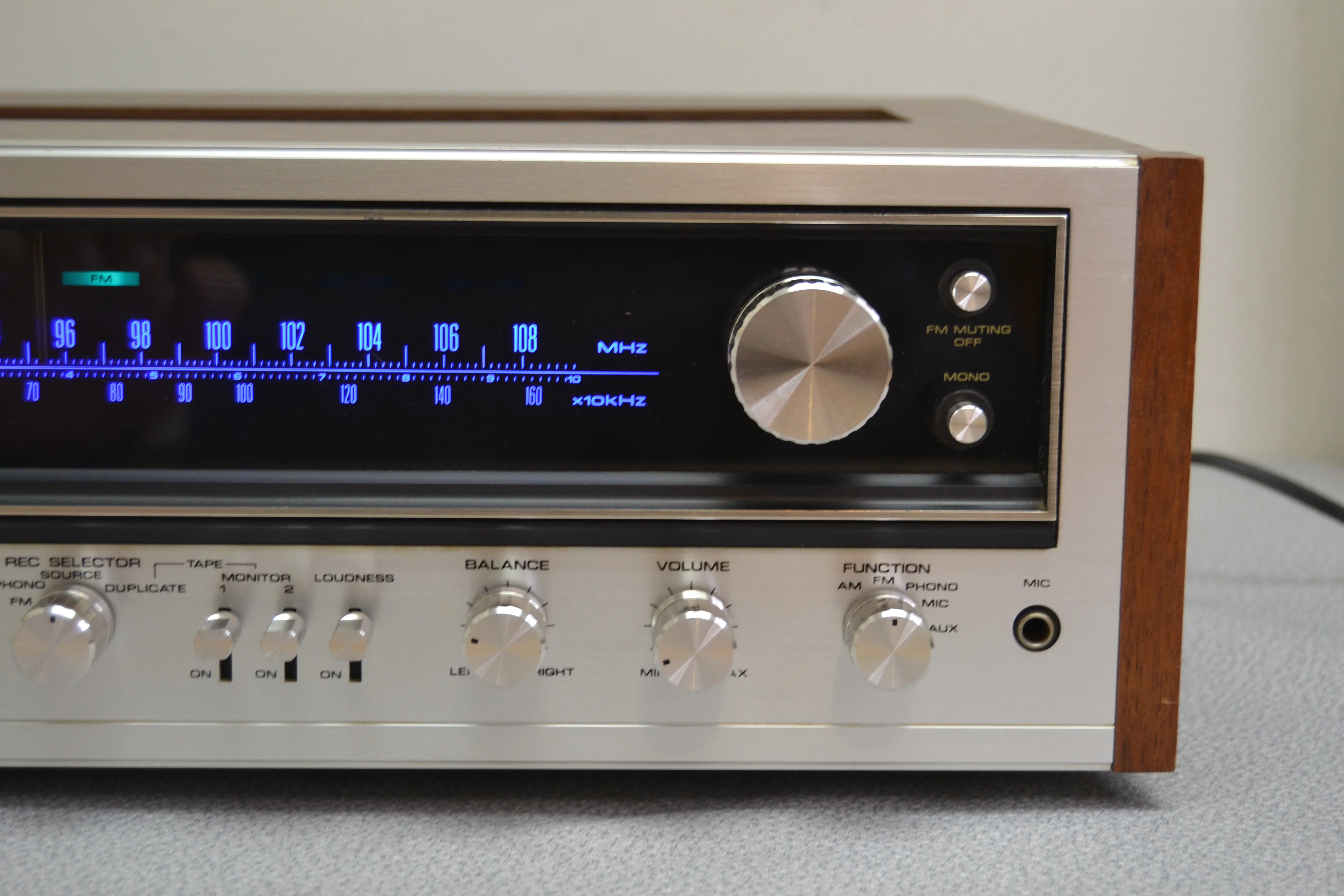 Pioneer SX-737 Stereo Receiver * Fully Serviced * Led Upgrade * Weak Tuner * 35W RMS - Image 5