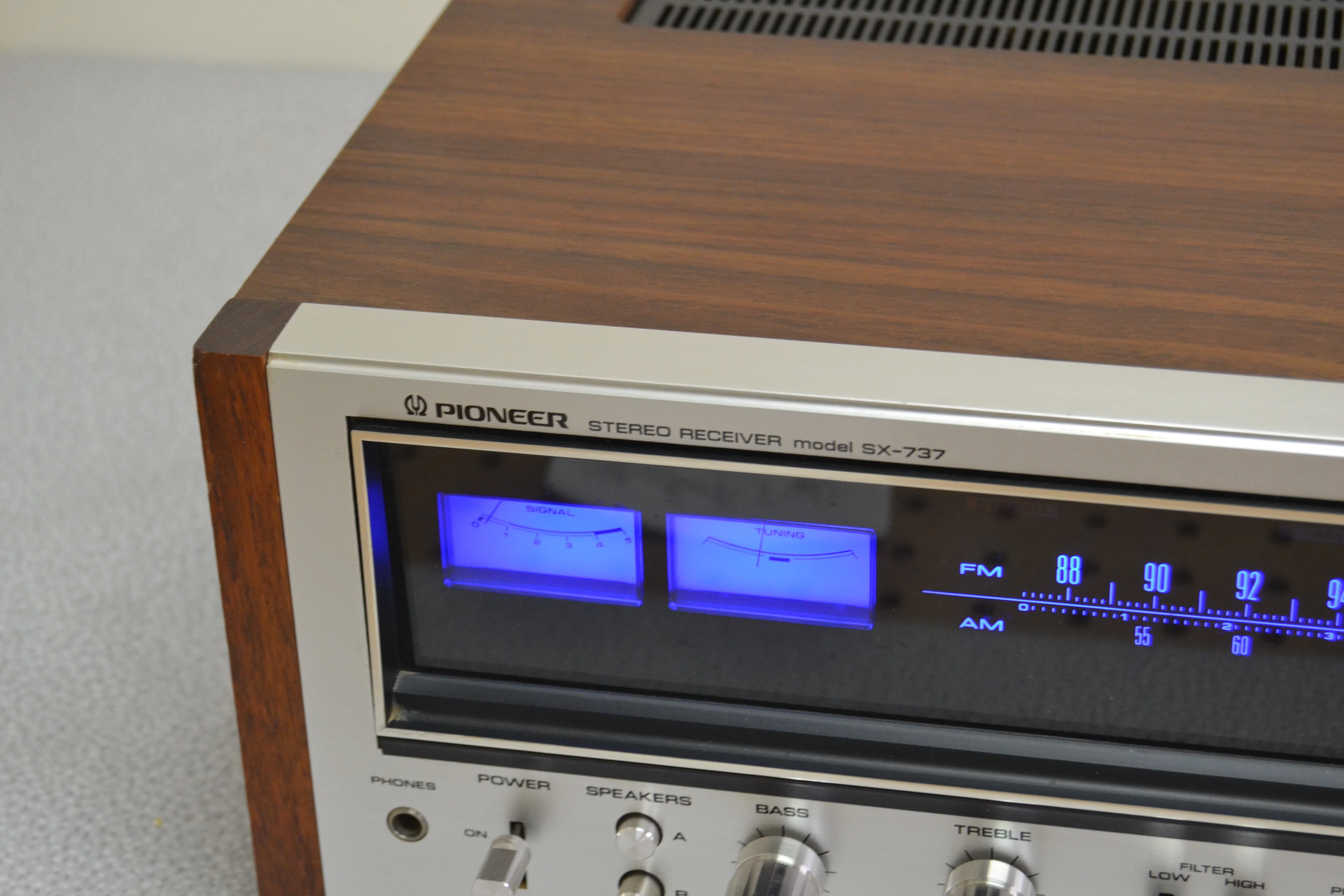 Pioneer SX-737 Stereo Receiver * Fully Serviced * Led Upgrade * Weak Tuner * 35W RMS - Image 6