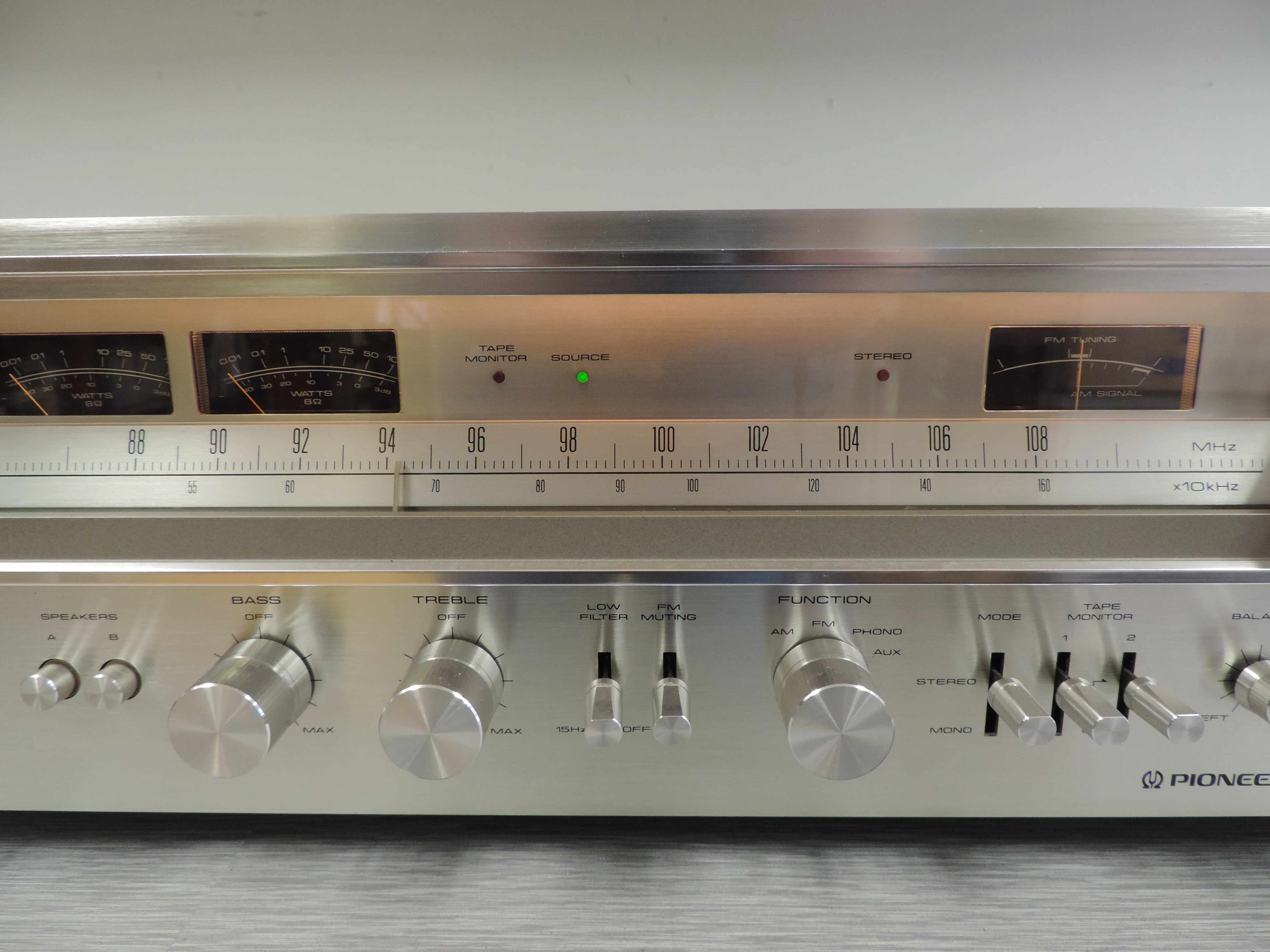 Pioneer SX-780 Stereo Receiver - Image 3