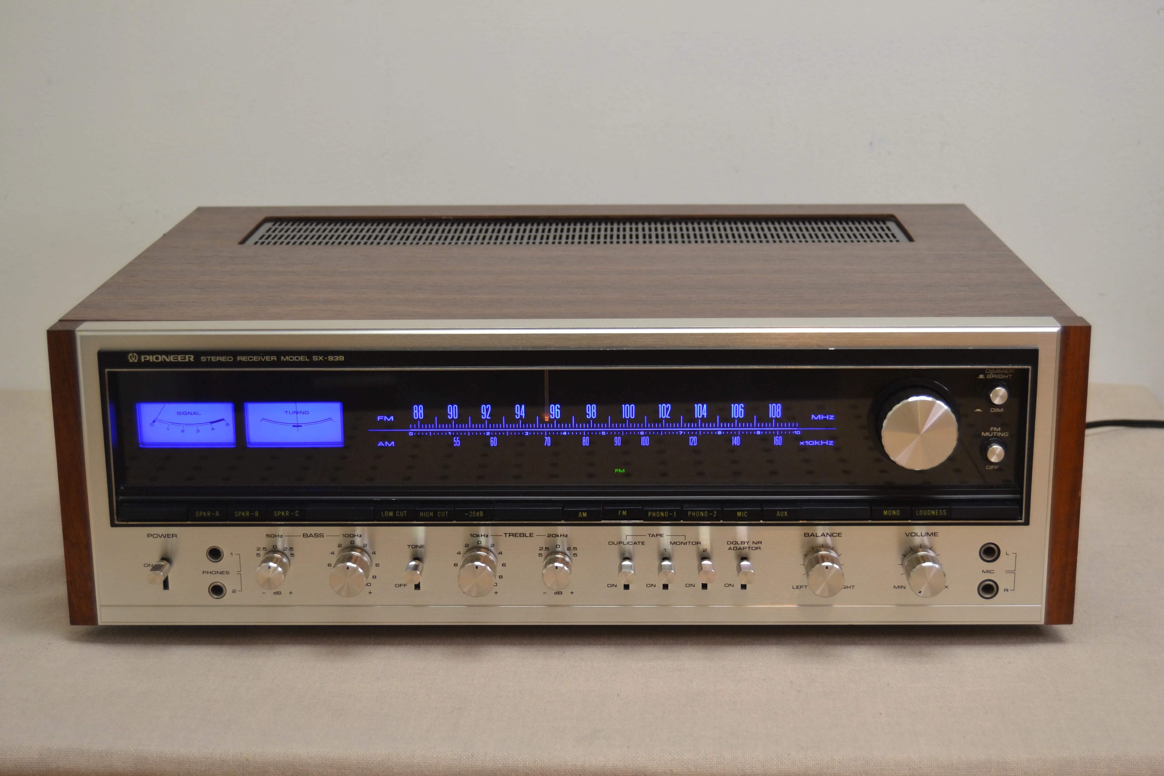 Pioneer SX-939 Stereo Receiver * 70W RMS * 1974