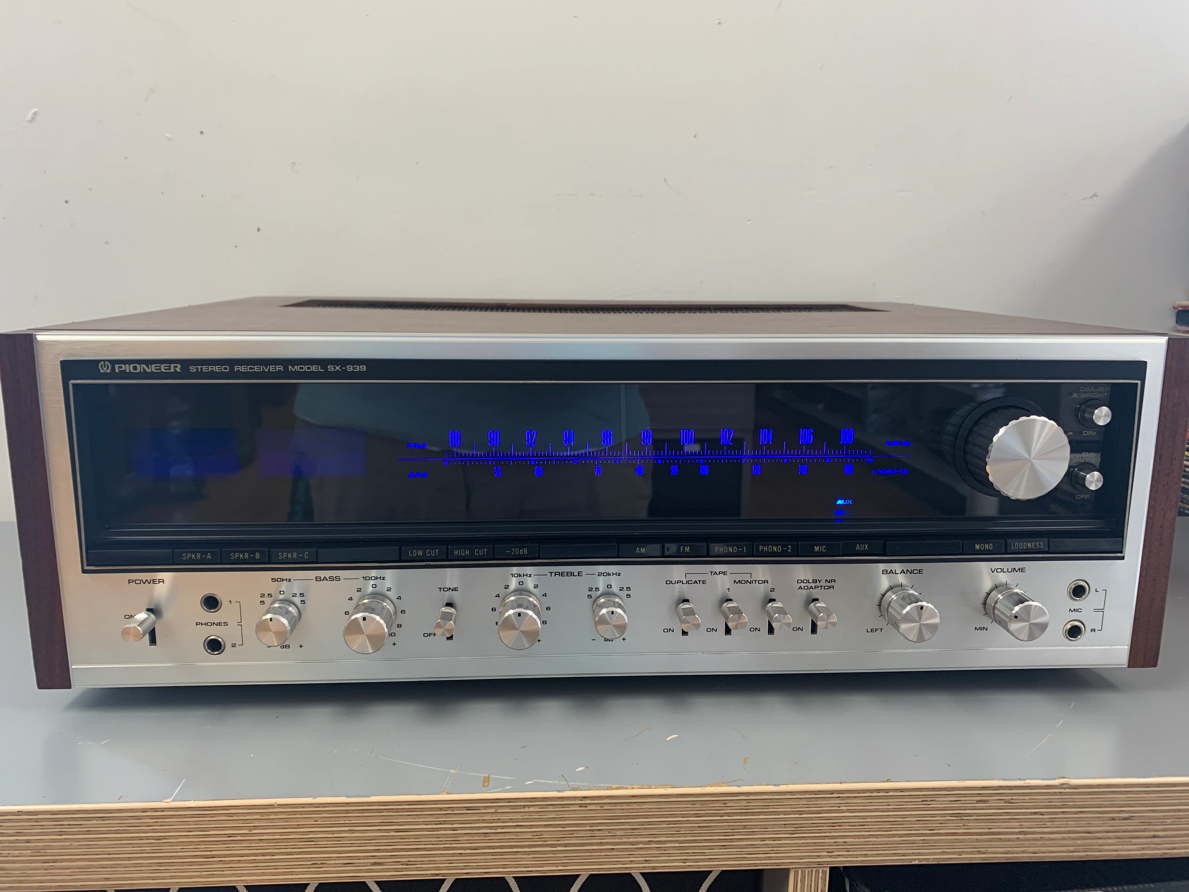 Pioneer SX-939 Stereo Receiver * LED Upgrade * 1974 * 70W RMS * $100 Flat Ship Fee USA