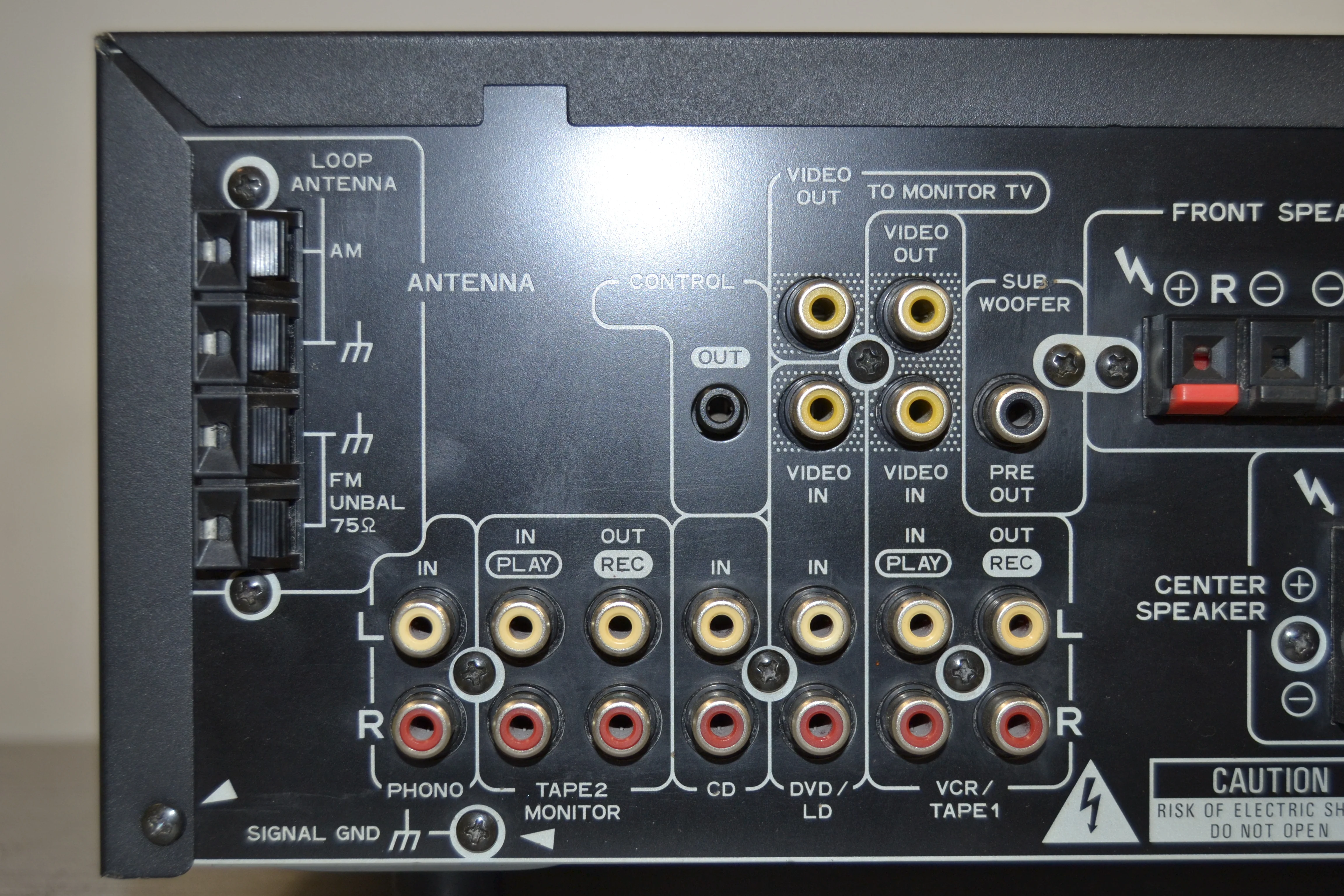 Pioneer VSX-D307 Stereo Receiver - Image 9