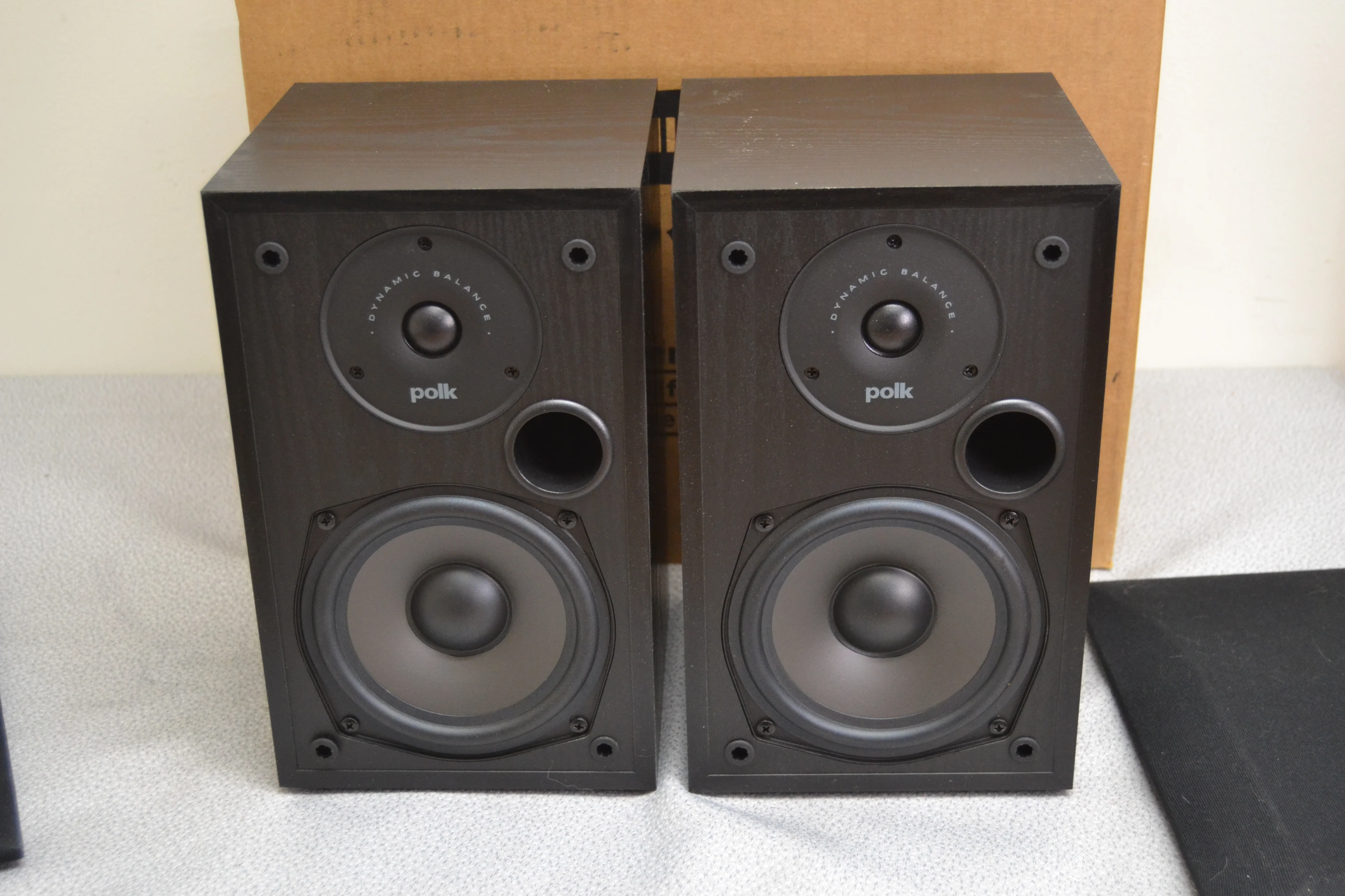 Polk Audio R15 Bookshelf speakers * Box - Image 3
