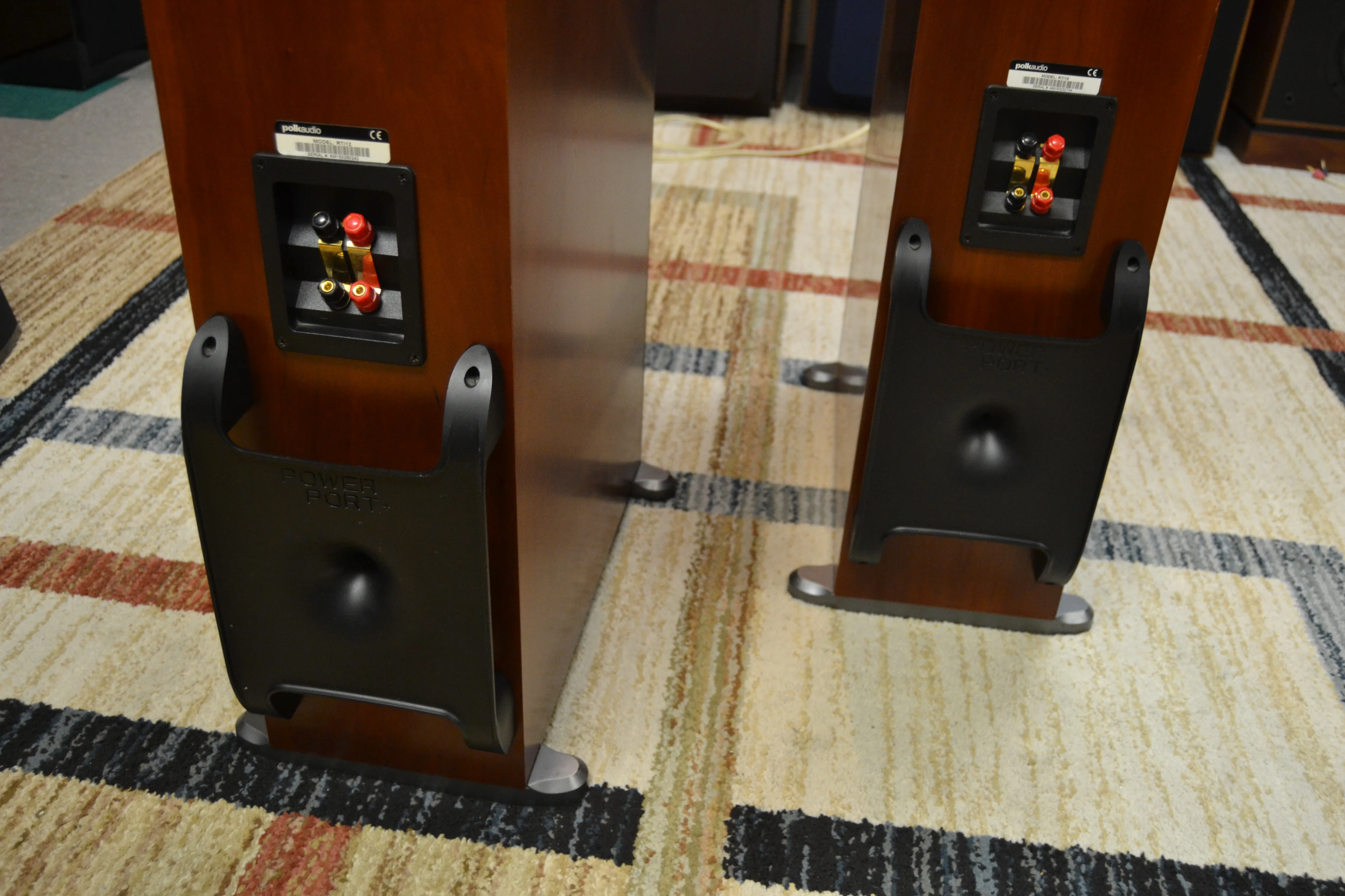 Polk Audio RTi12 Floor Standing Speakers - Image 10