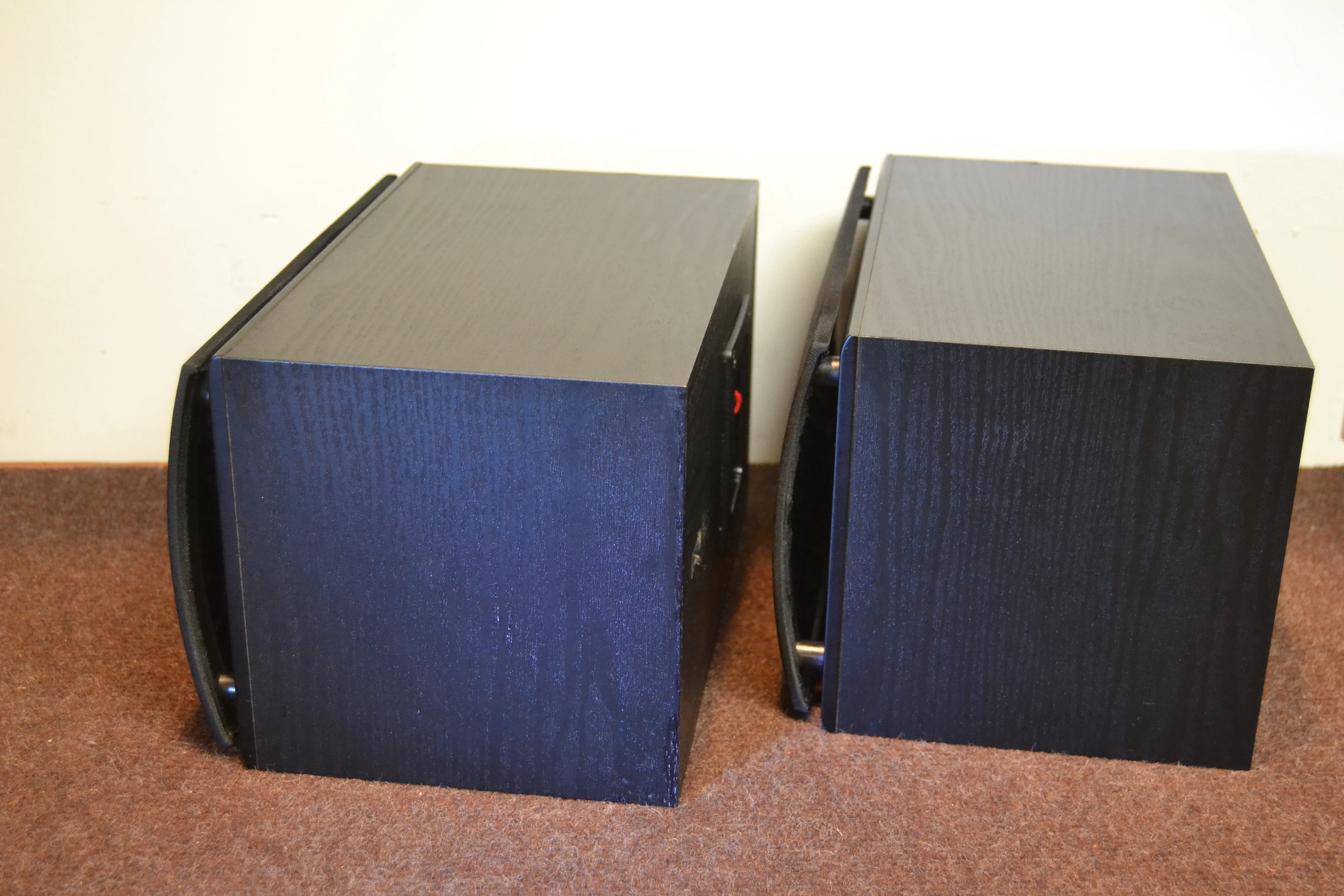 Polk Audio T15 Bookshelf Speakers - Image 5