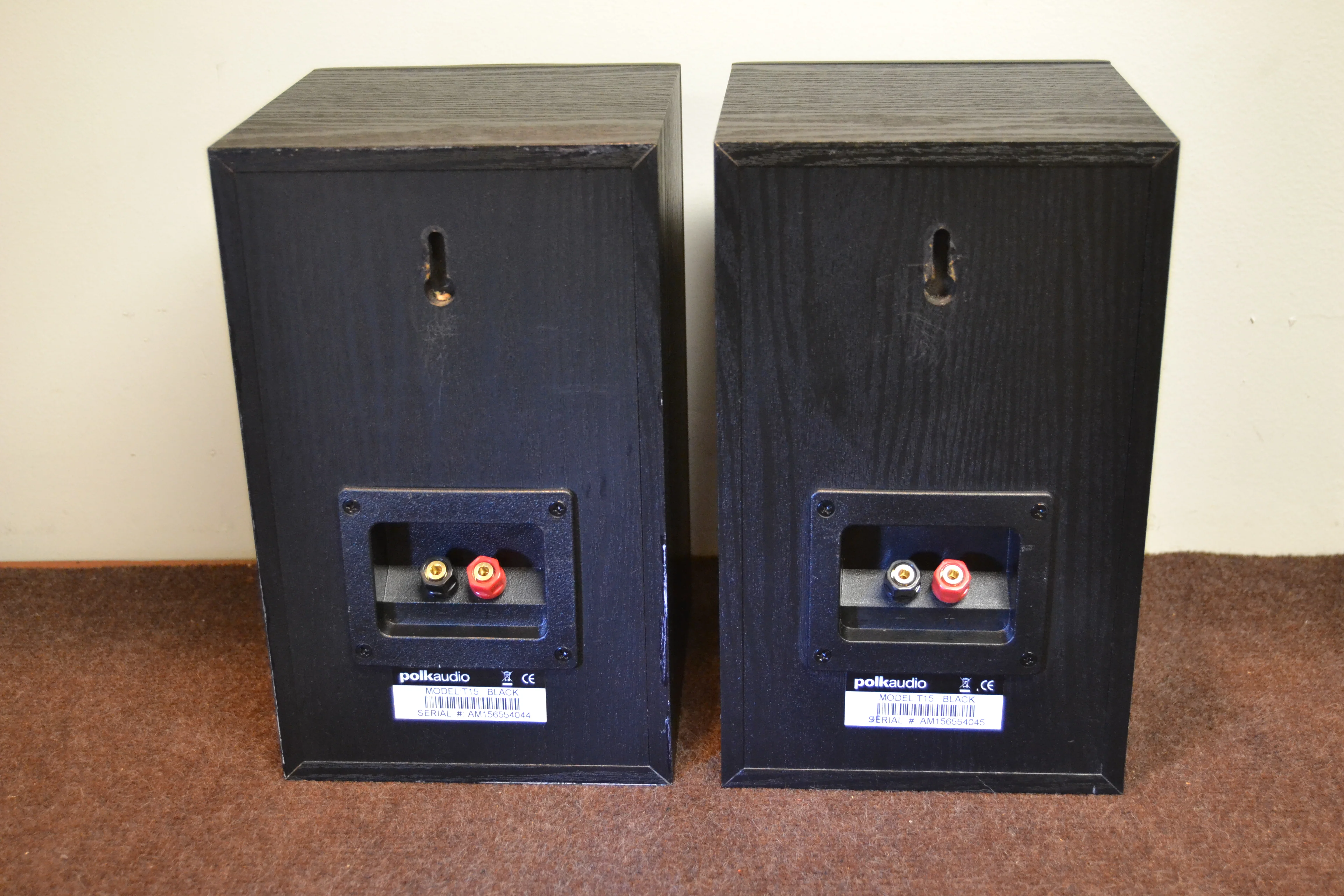 Polk Audio T15 Bookshelf Speakers - Image 6