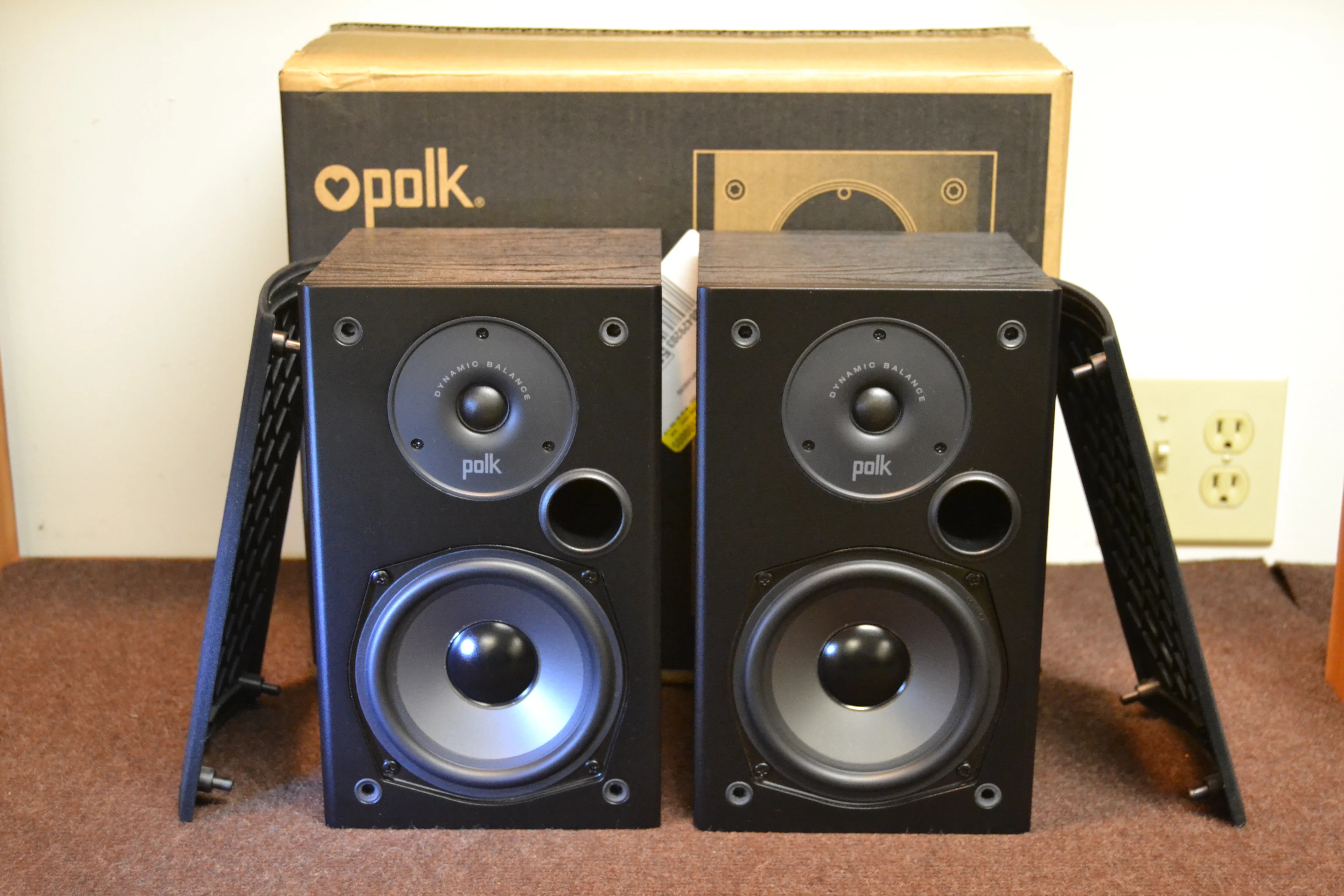 Polk Audio T15 Speakers * Original Box