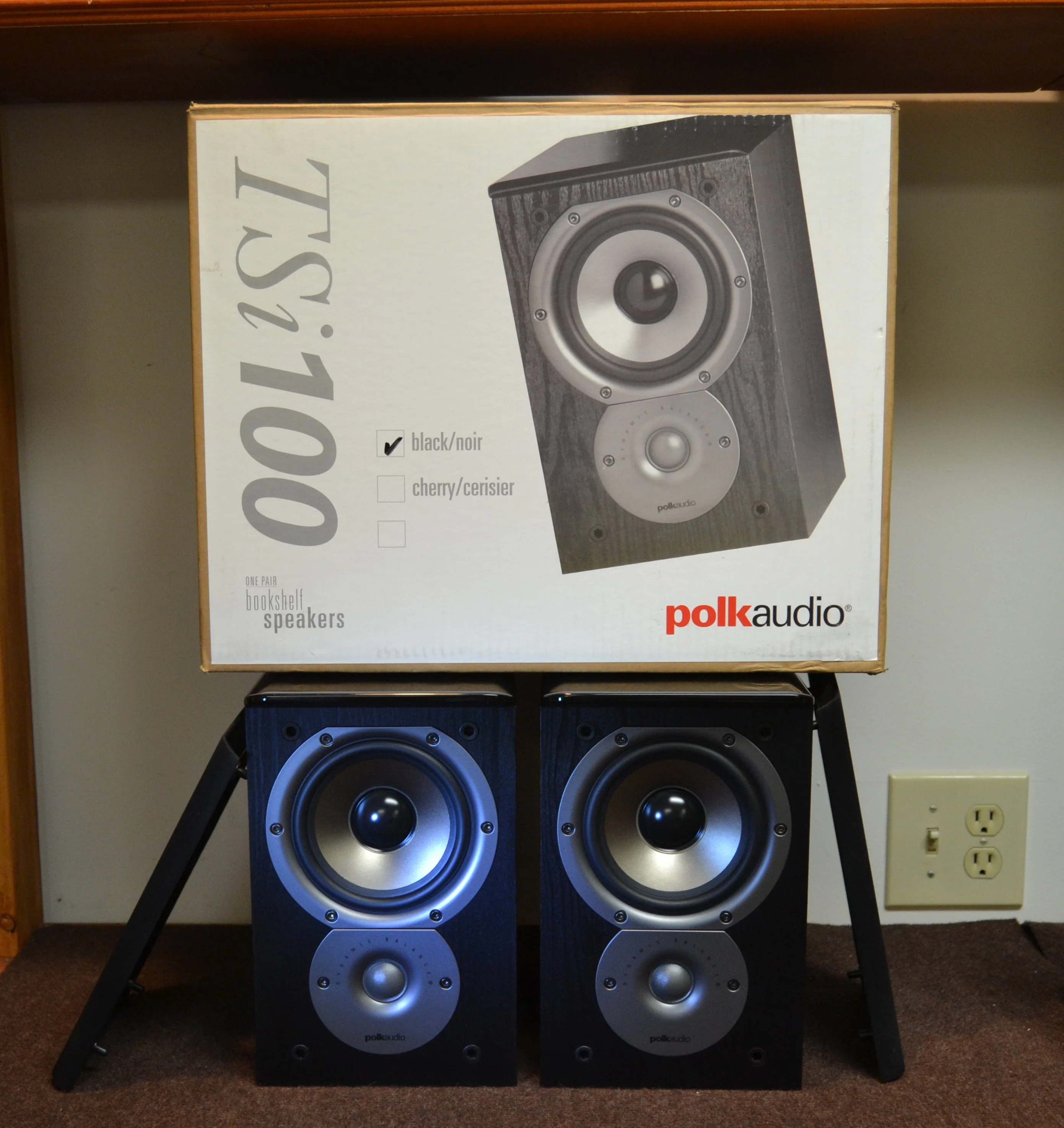 Polk Audio TSi100 Bookshelf Speakers * Original Box