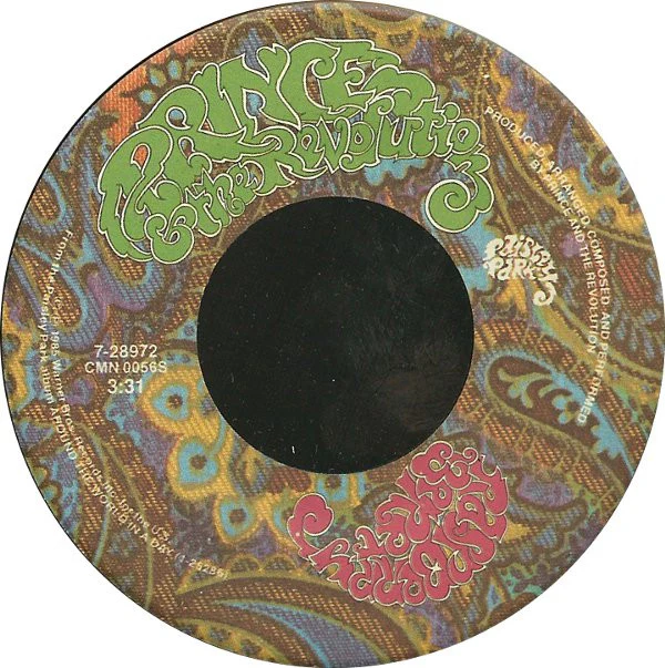 Prince & The Revolution* - Raspberry Beret (7", Single, SRC) (Very Good Plus (VG+)) - Image 3