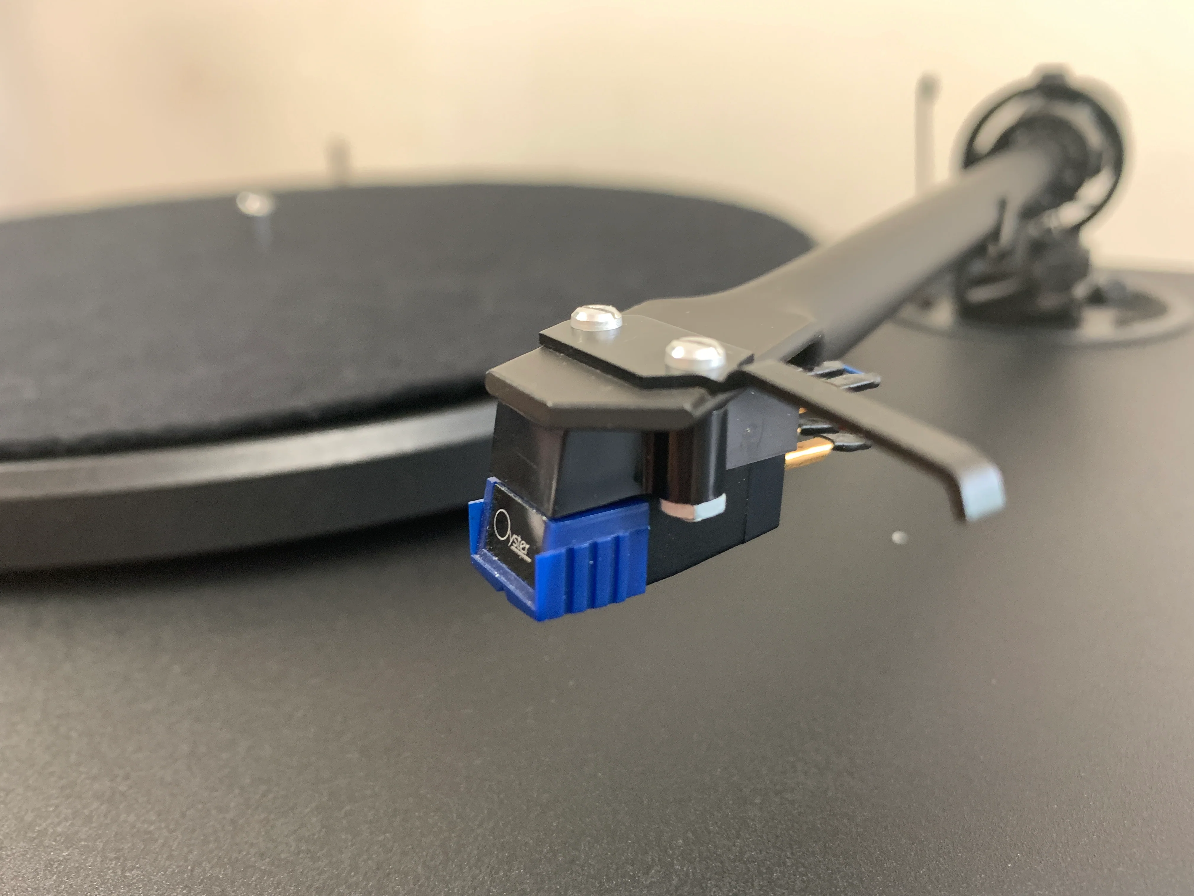 Pro-ject 1.2 Belt Drive Turntable * Sumiko Cartridge - Image 2