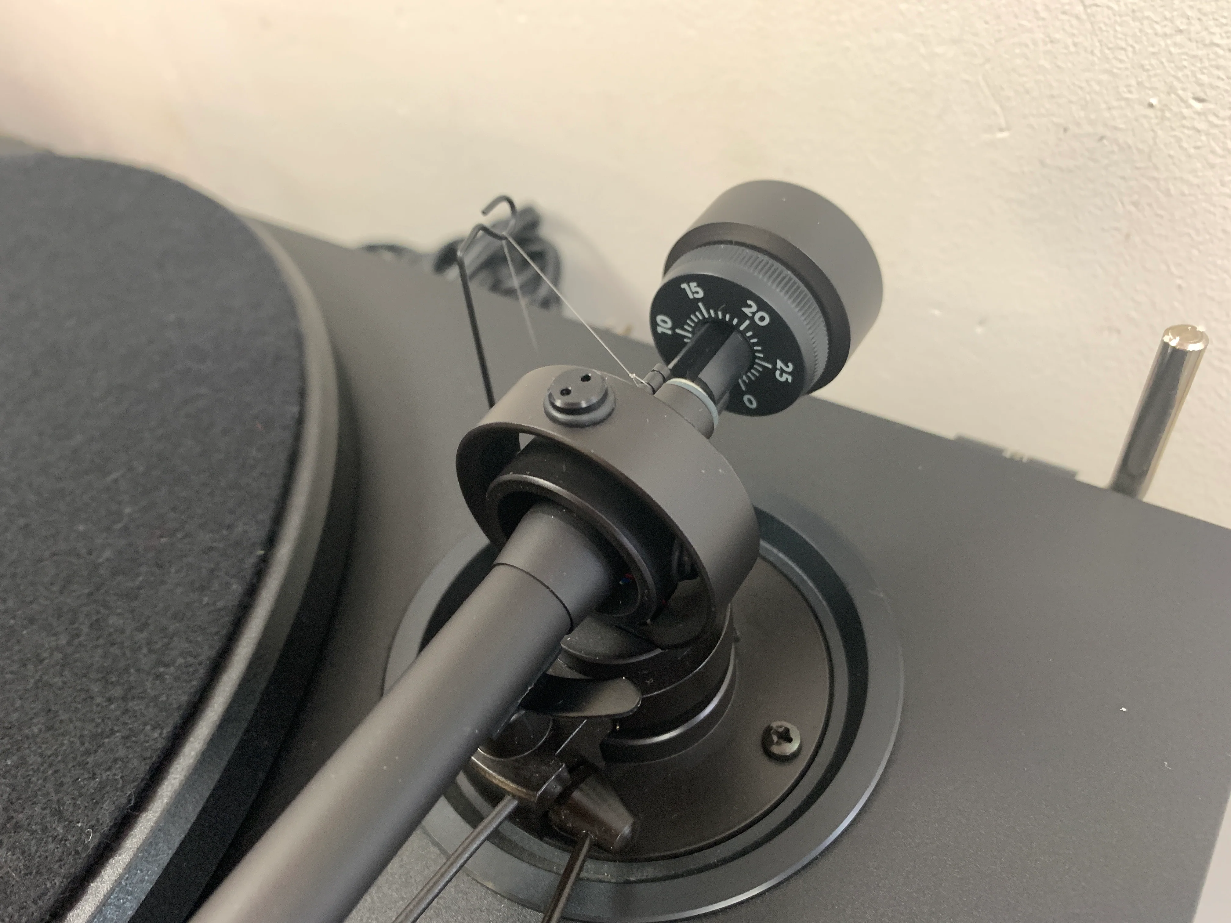 Pro-ject 1.2 Belt Drive Turntable * Sumiko Cartridge - Image 3