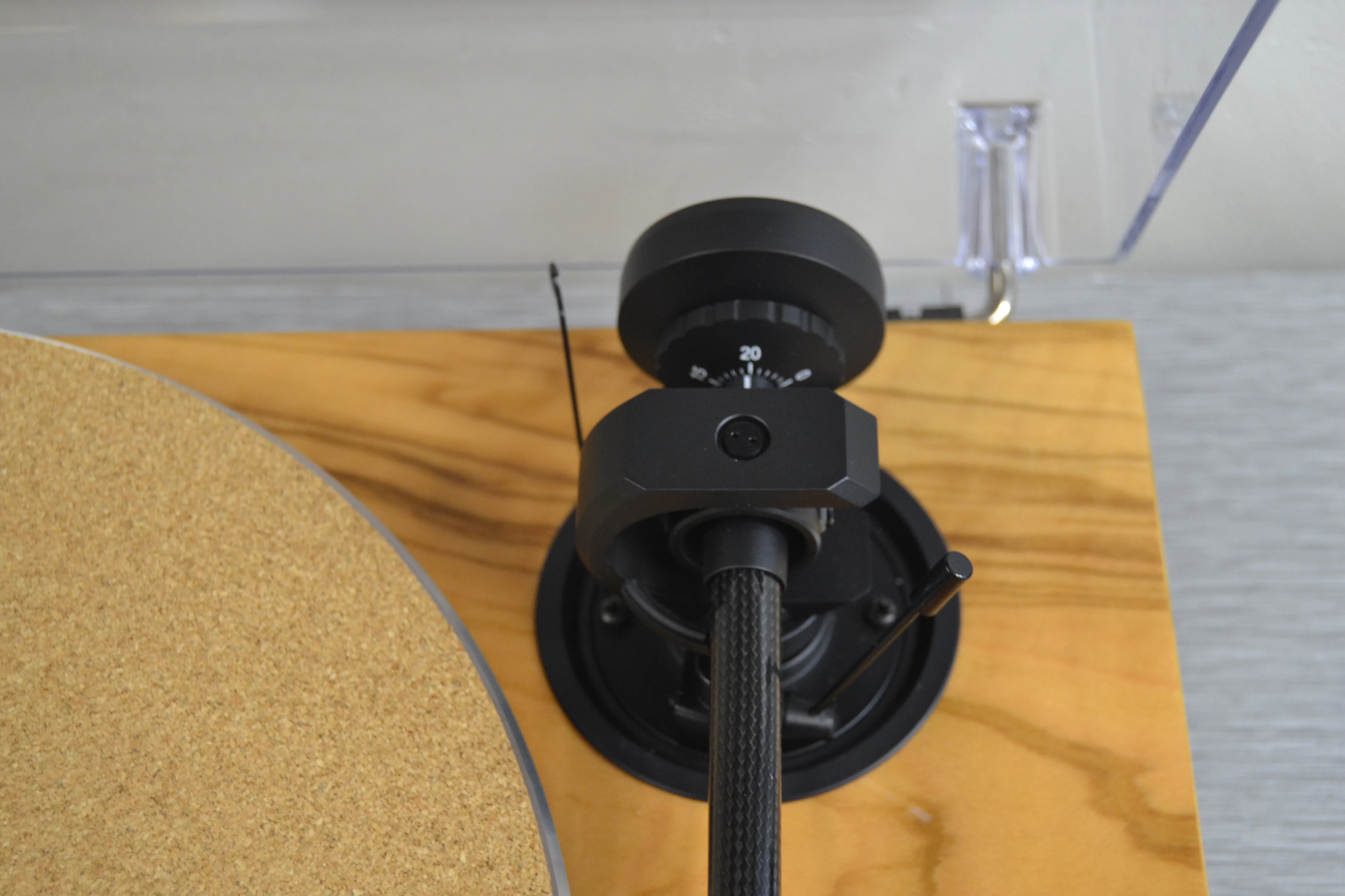 Pro-Ject 1 Expression Carbon Classic Olive Turntable * BOX * New Audio Technica Cartridge - Image 9