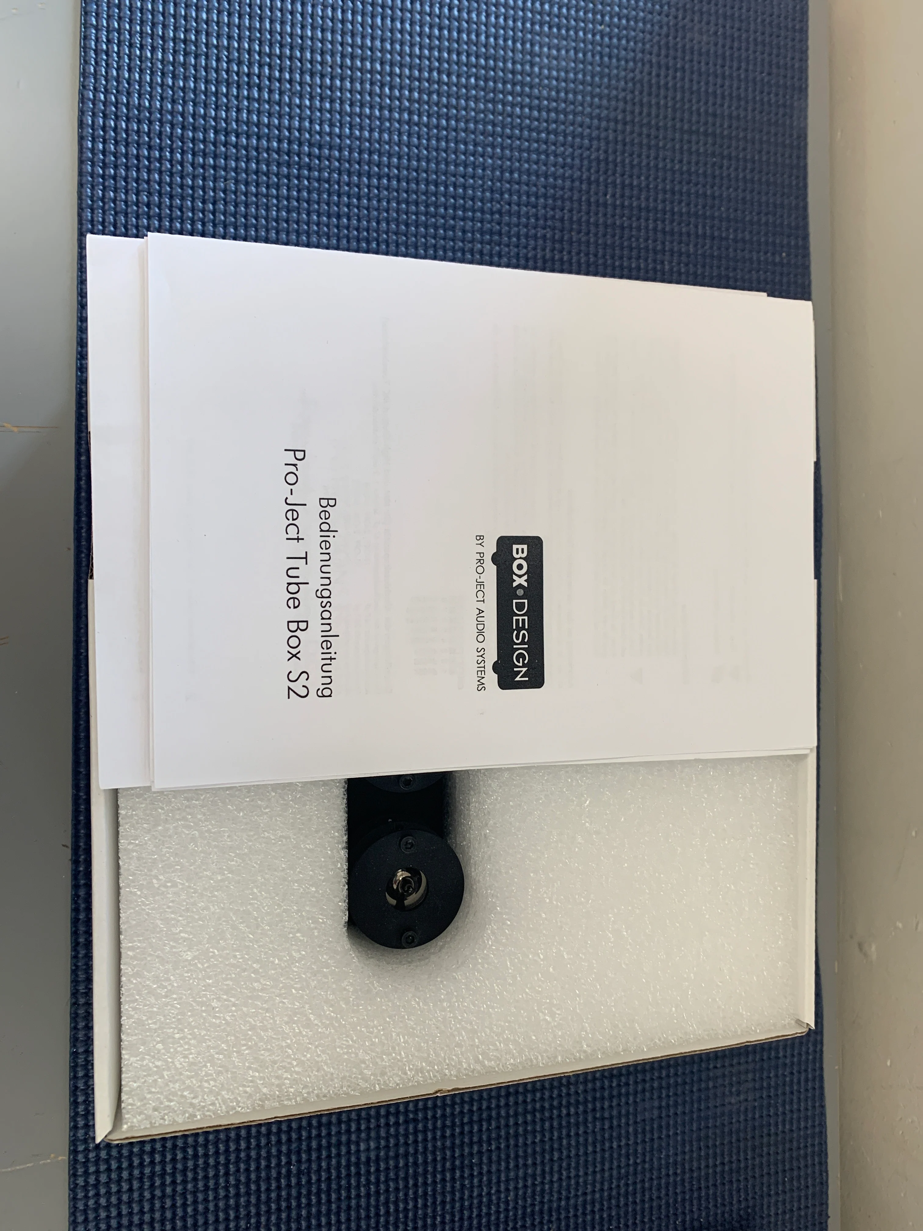 Pro-Ject Tube Box S2 Tube Phono Preamplifier NEW OPENED BOX - Image 2
