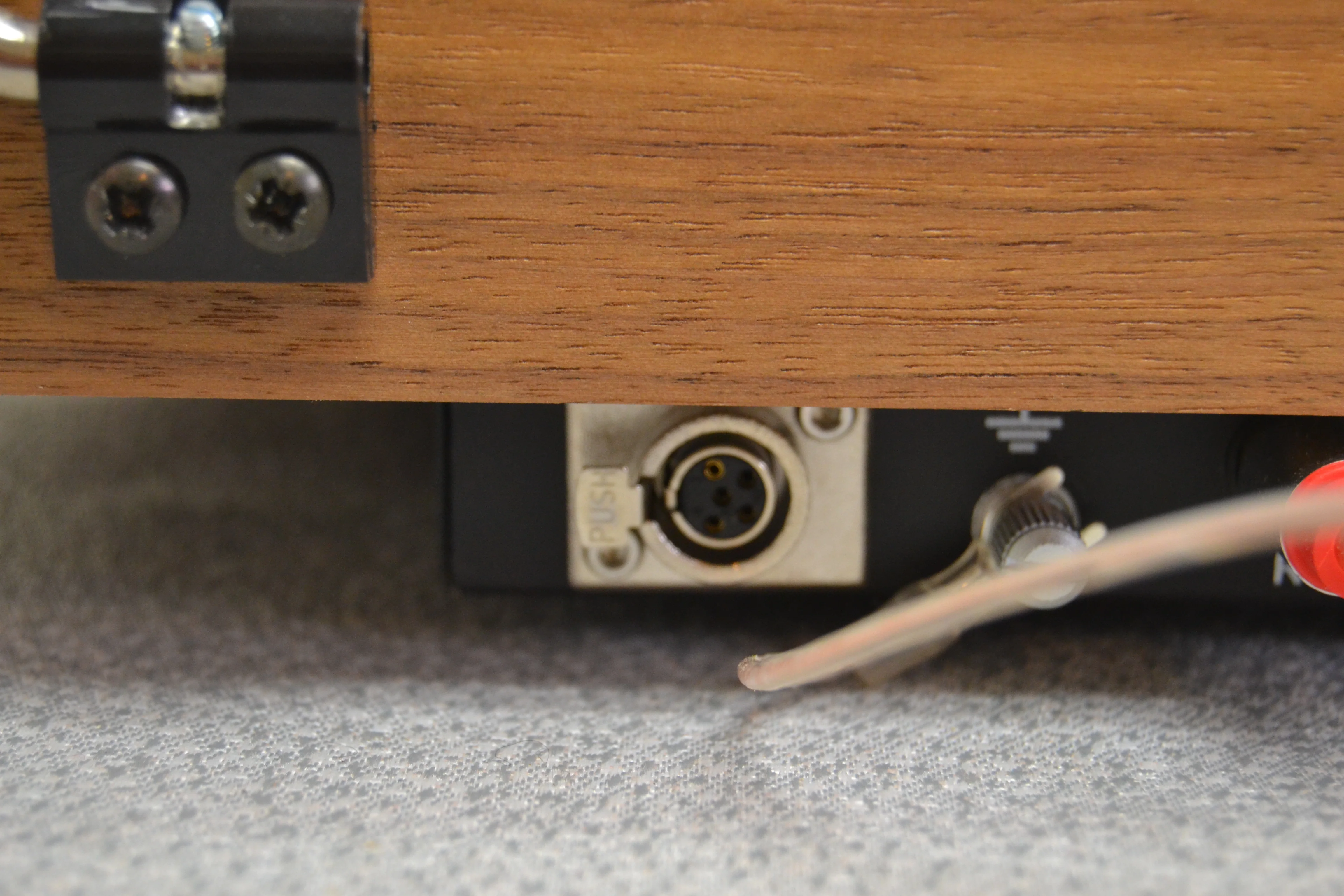 Pro-Ject X1 Belt drive Turntable * Sumiko Cartridge - Image 12