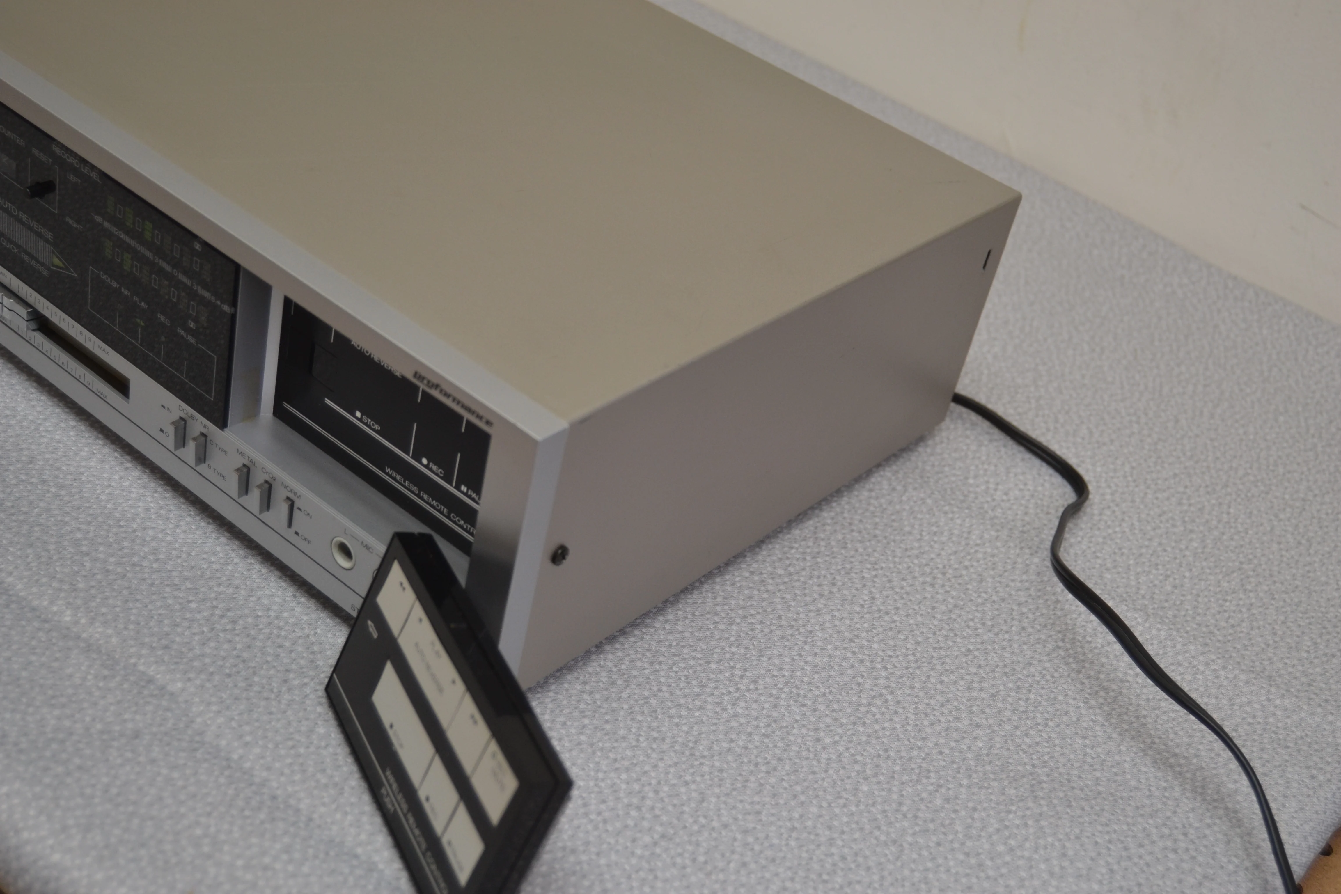 Proformance Cassette Tape Deck Model 562 W/Wireless Remote Control - Image 11