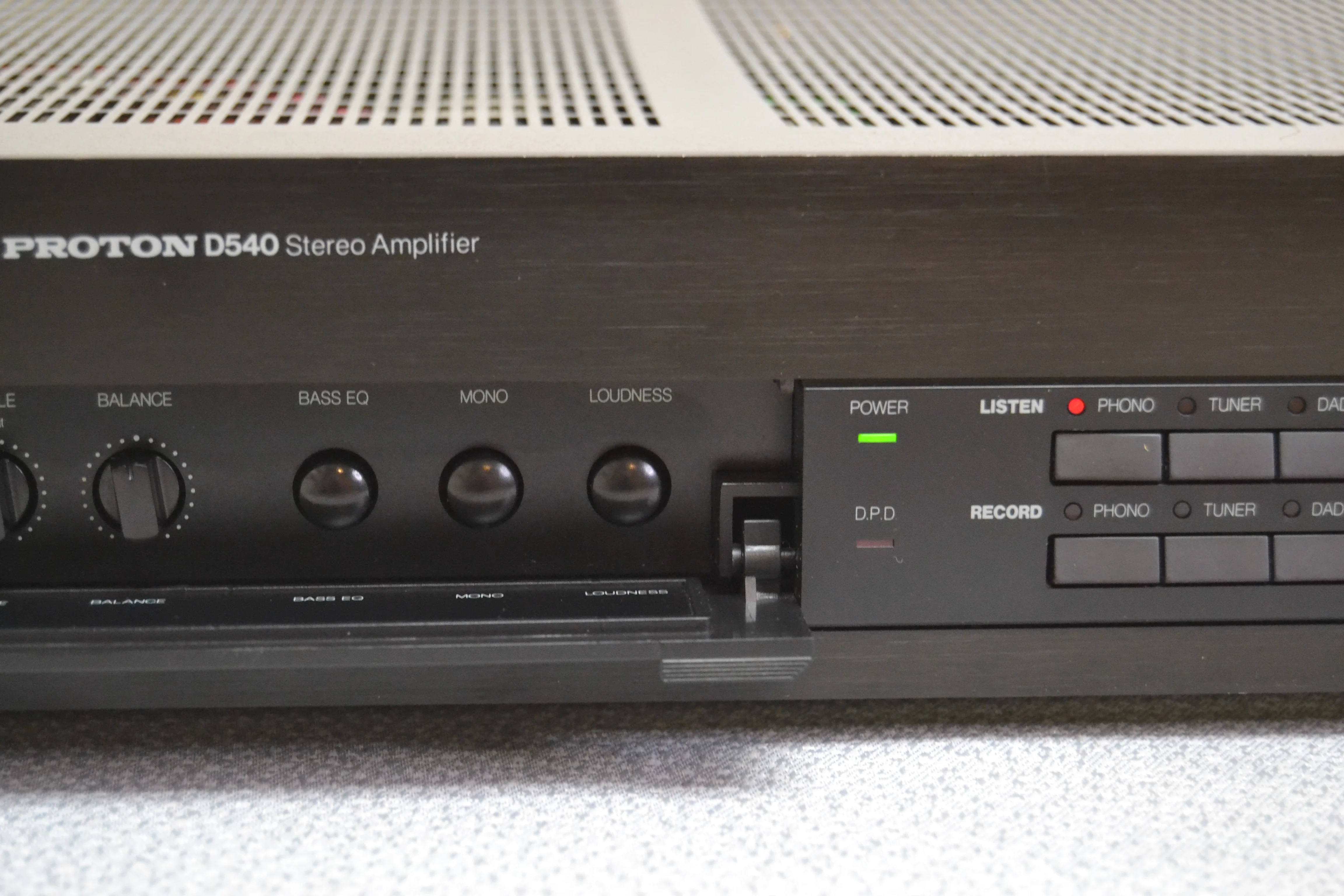 Proton D540 Stereo Integrated Amplifier * 40W RMS * 1980 - Image 5