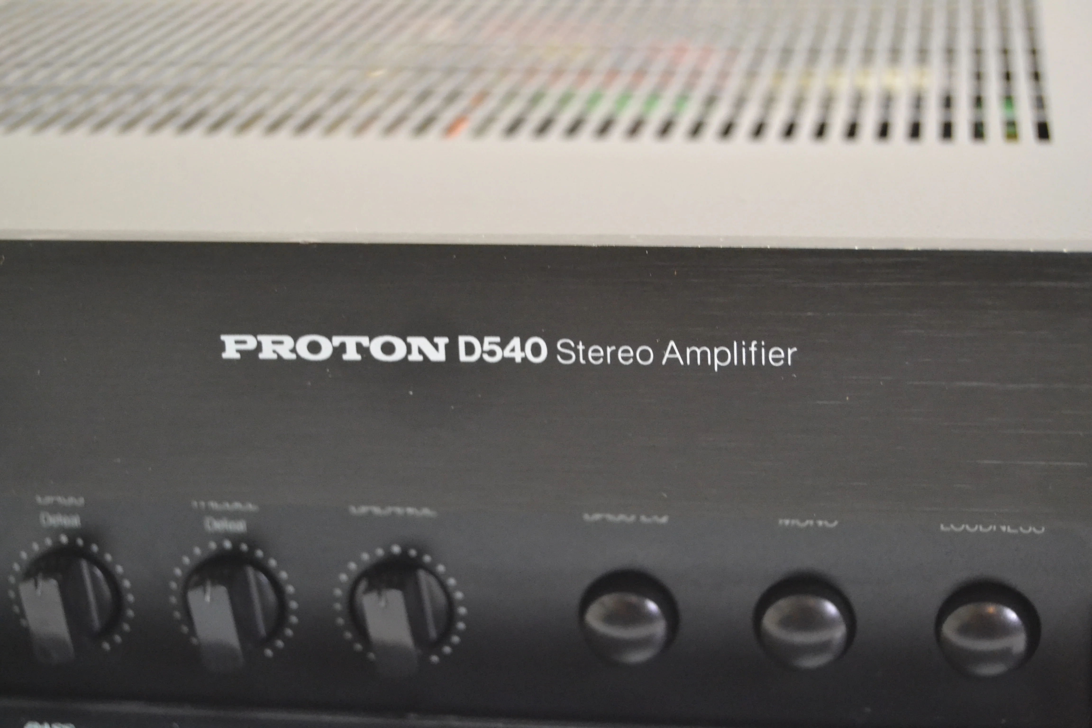 Proton D540 Stereo Integrated Amplifier * 40W RMS * 1980 - Image 9