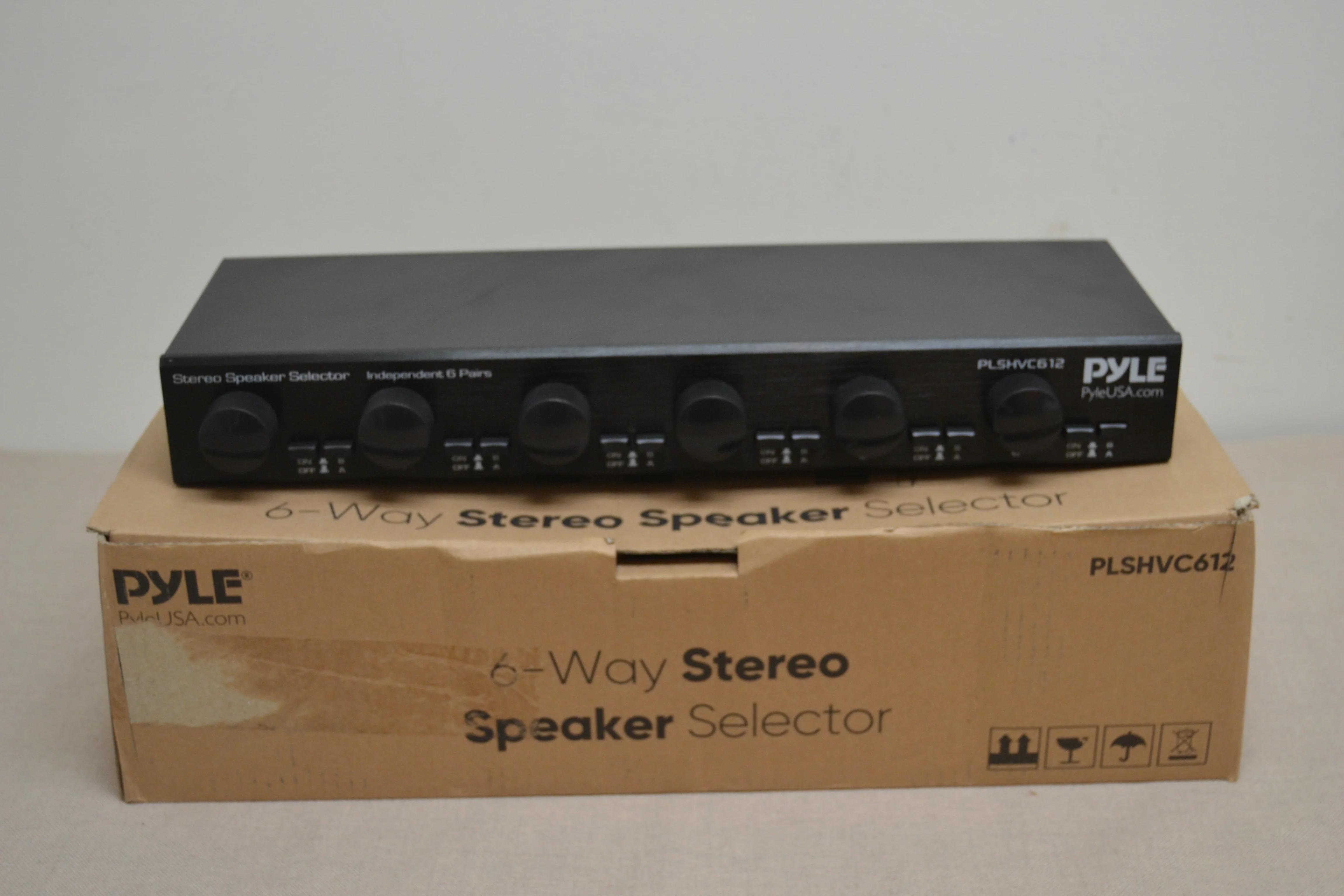 Pyle VHsc612 Speaker Selector 6 Pair with Volume Control