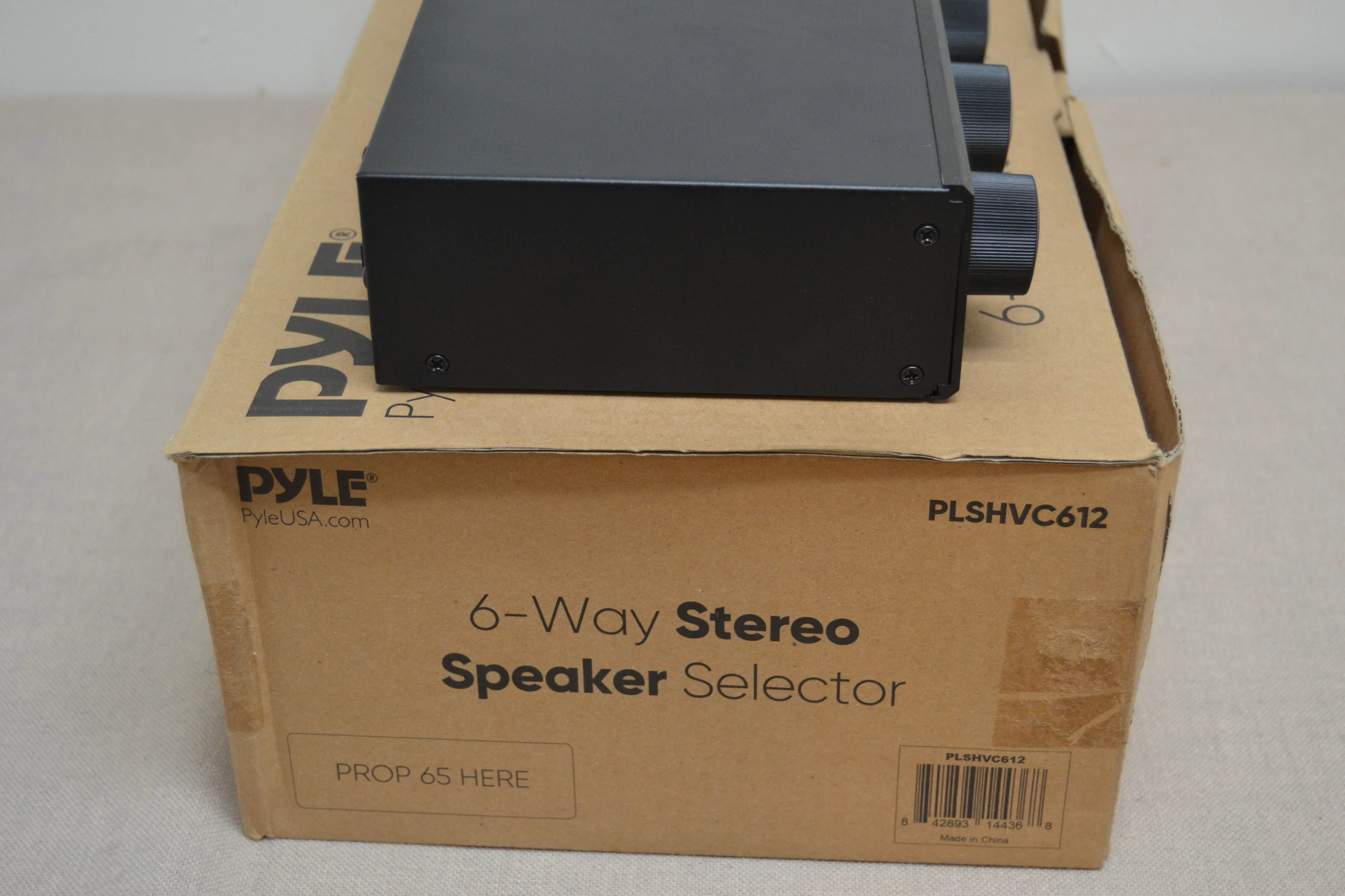 Pyle VHsc612 Speaker Selector 6 Pair with Volume Control - Image 12
