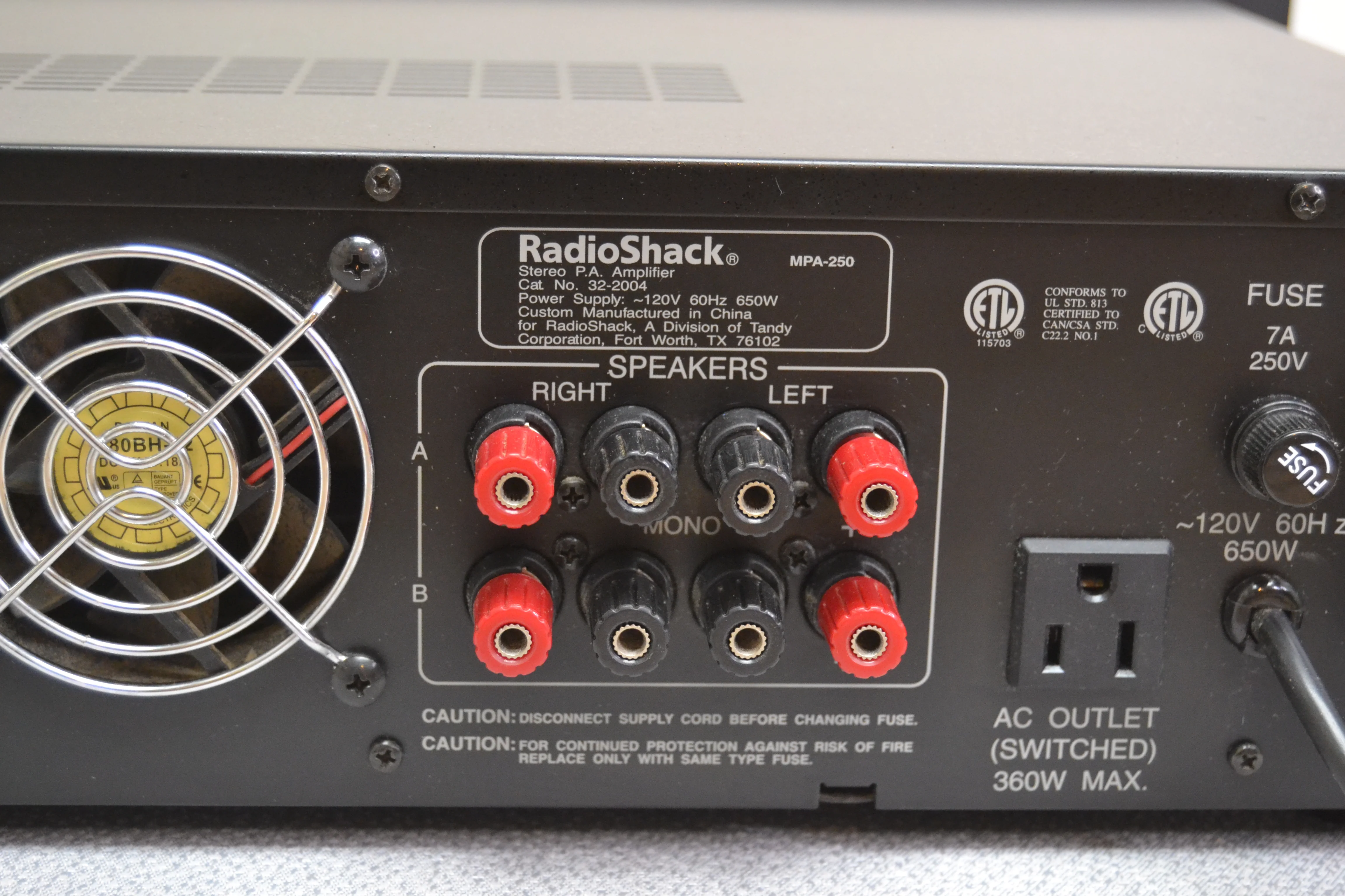 Radio Shack MPA-250 Stereo Power Amplifier - Image 11