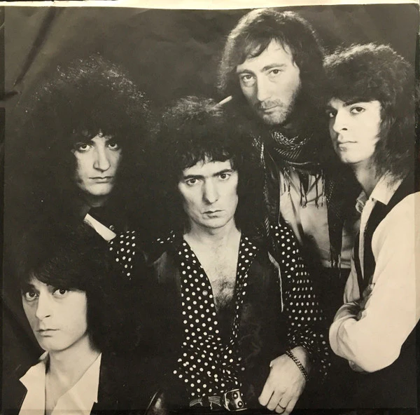 Rainbow - Straight Between The Eyes (LP, Album, 53,) (Near Mint (NM or M-)) - Image 5