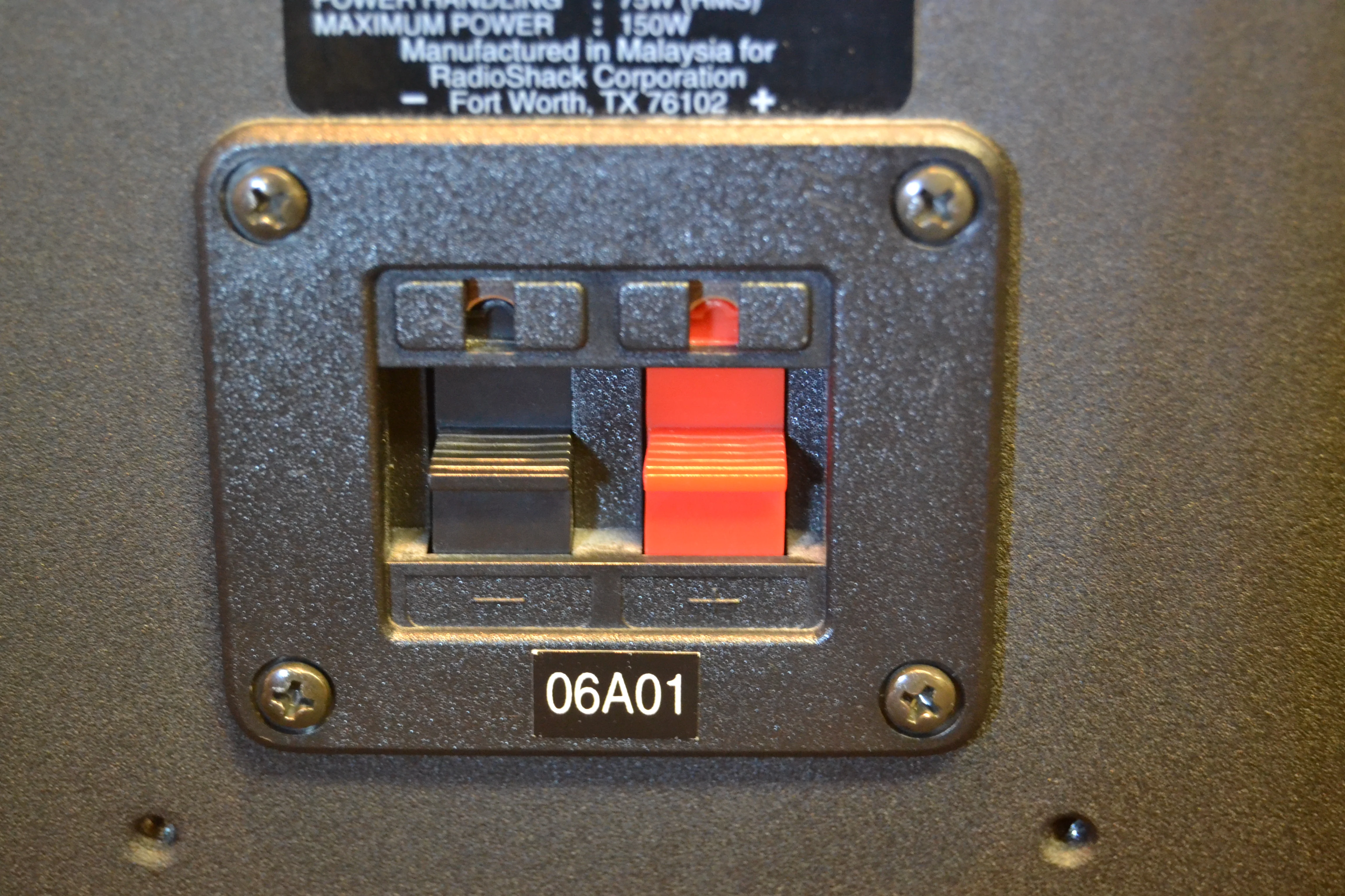 RCA 40-5035 Bookshelf Speakers - Image 6