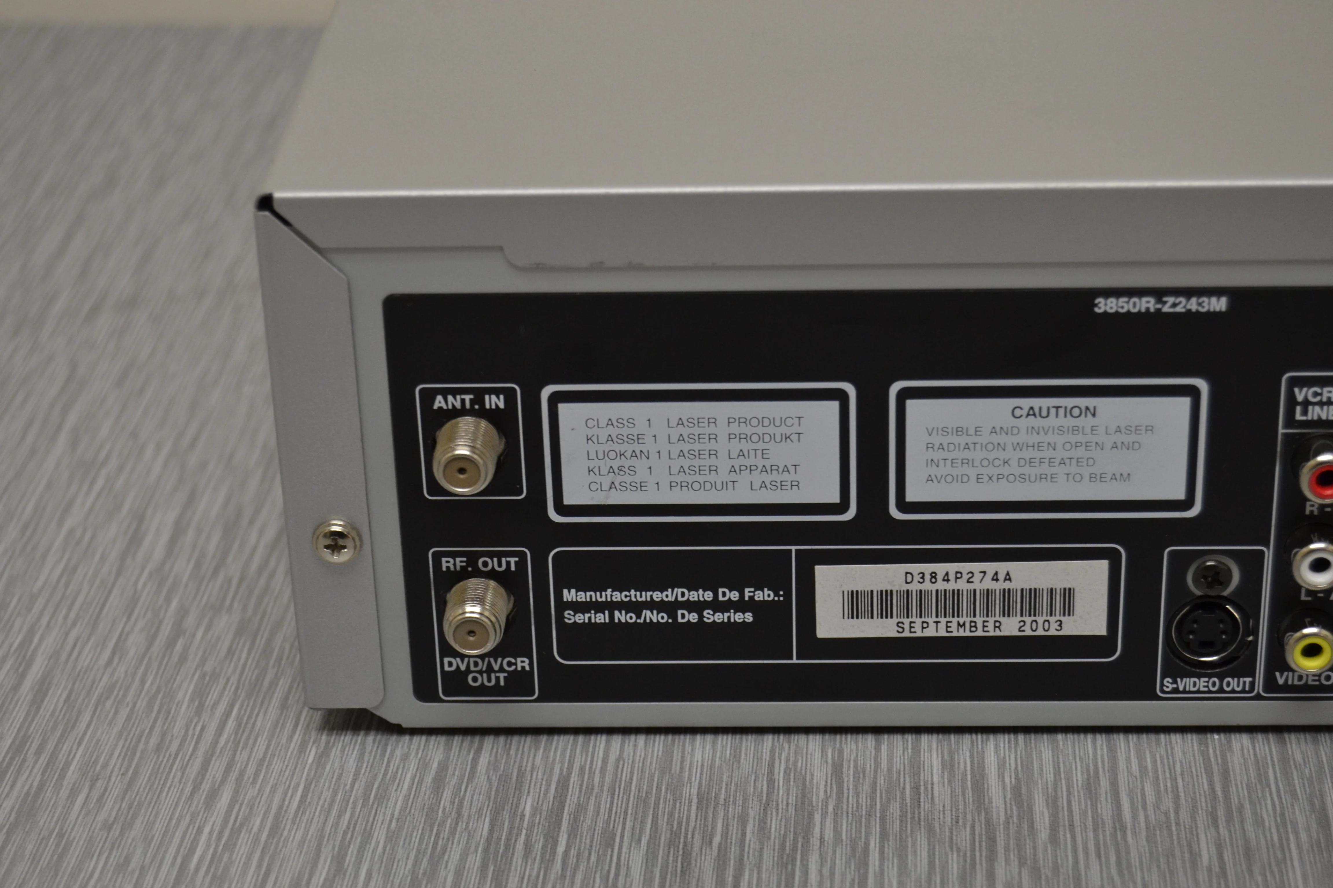 RCA DRC6100N Progressive Scan DVD/VCR Combo - Image 11