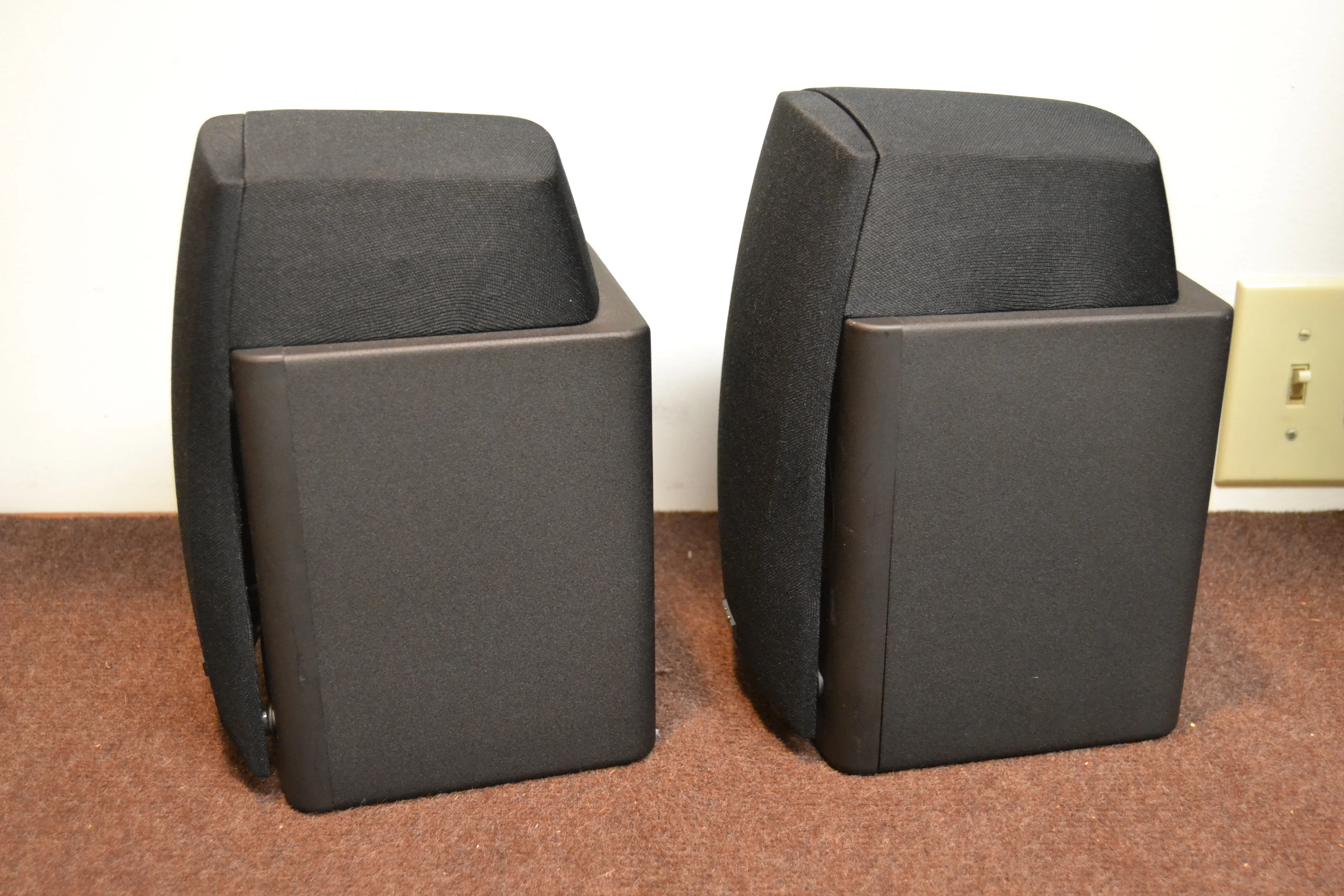 RCA / Optimus 40-5037 Linaeum Ribbon Tweeter Stereo Bookshelf Speakers - Image 2