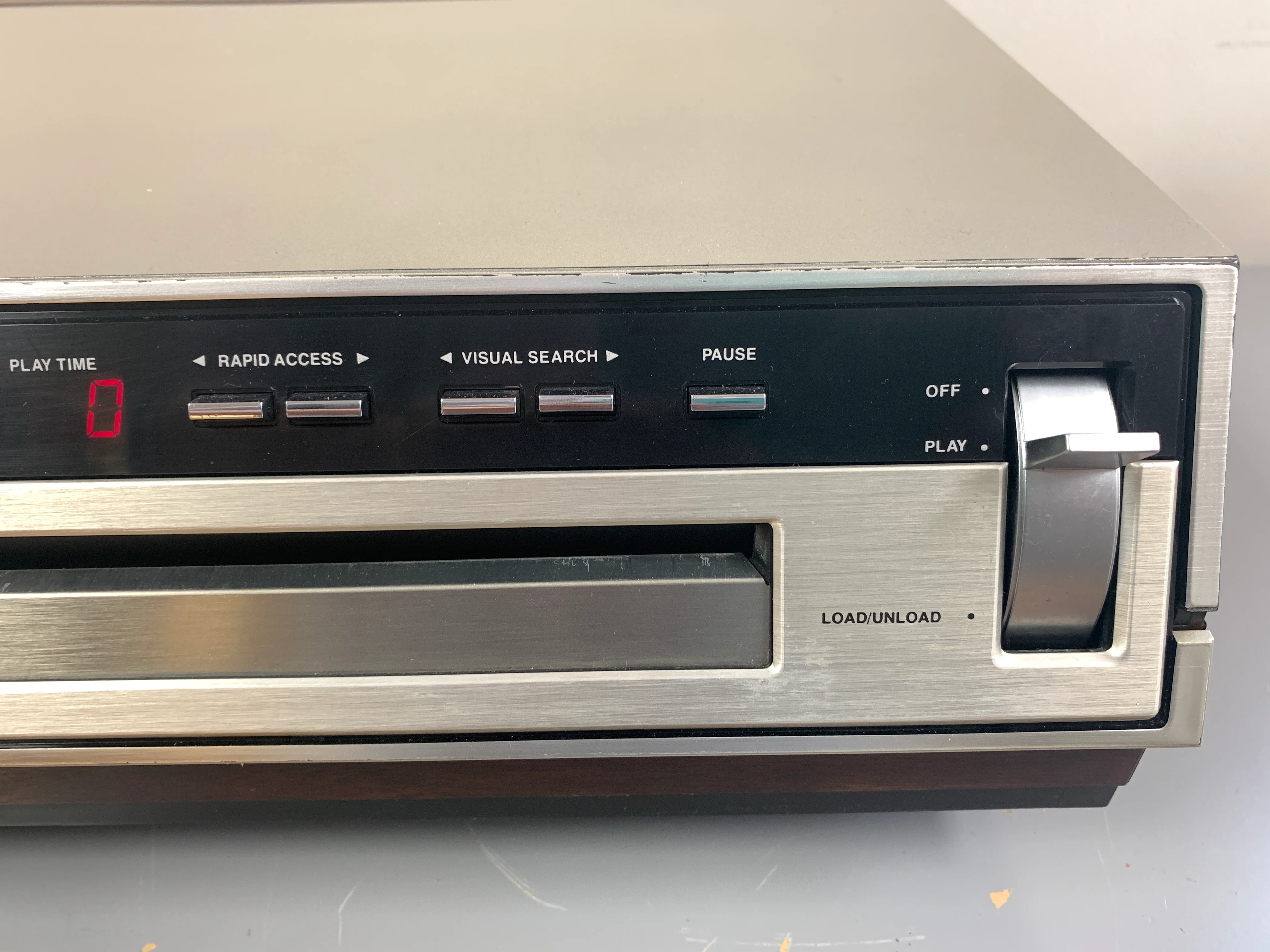 RCS SGT-200 Selecta Vision Video Disc Player - Image 4